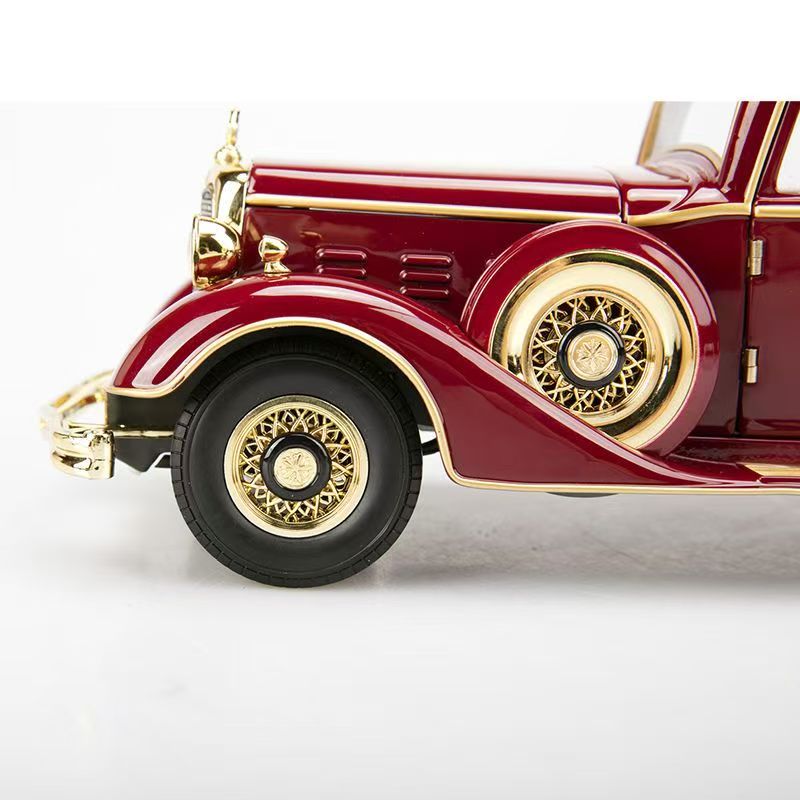 Yugu Original 1:18 Puyi Dragon Car Alloy Model, Simulation Vintage Car Collectible Display   ZM3