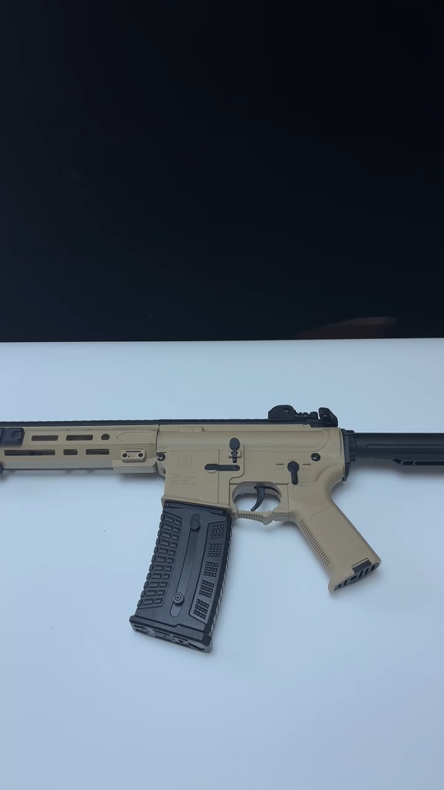 F4 assault rifle made of nylon