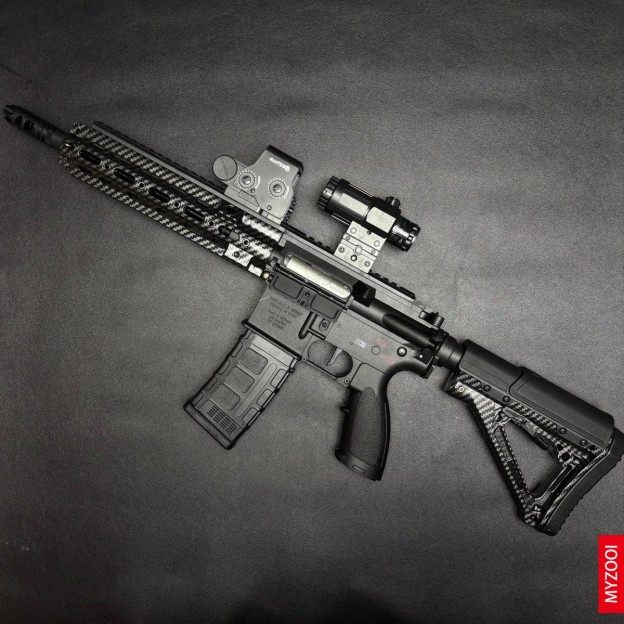 HK416D Safety Toy Gun, Carbon Fiber Pattern, Made of Nylon.