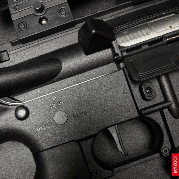 F4 assault rifle Safe Toy Gun made of nylon