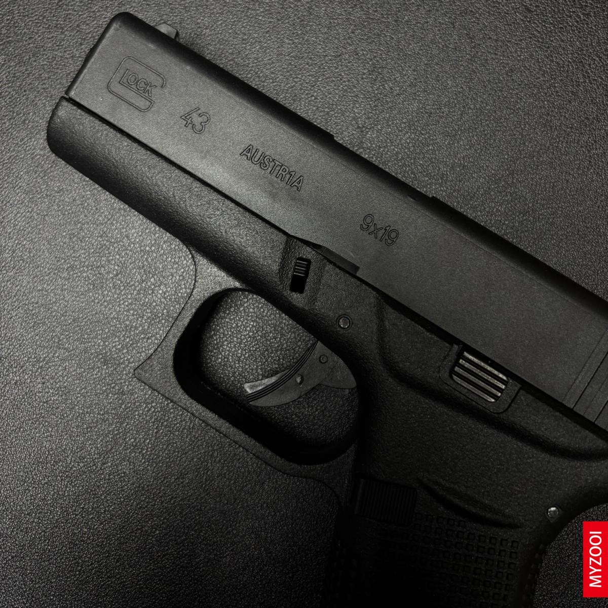 G43 pistol Safe Toy Gun made of nylon