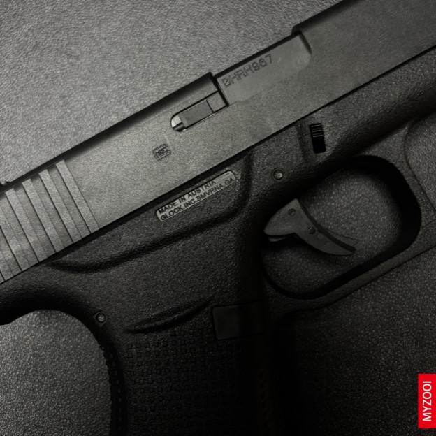 G43 pistol Safe Toy Gun made of nylon