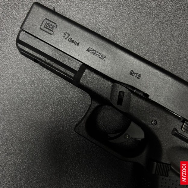 Glock pistol Safe Toy Gun made of nylon