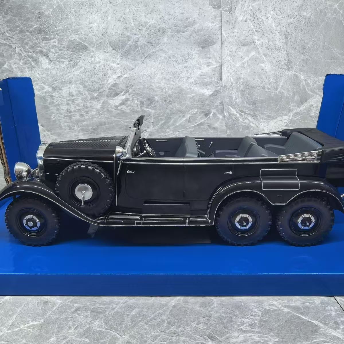   MCG 1:18 Mercedes-Benz G4 W31 Static Alloy Car Model, Classic Vintage Collectible Display   ZM4