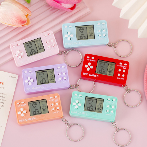 Cross-Border Tetris Game Console Mini Handheld Controller PSP Electronic Game Console Keychain Pendant Hot Sale-Myzooi