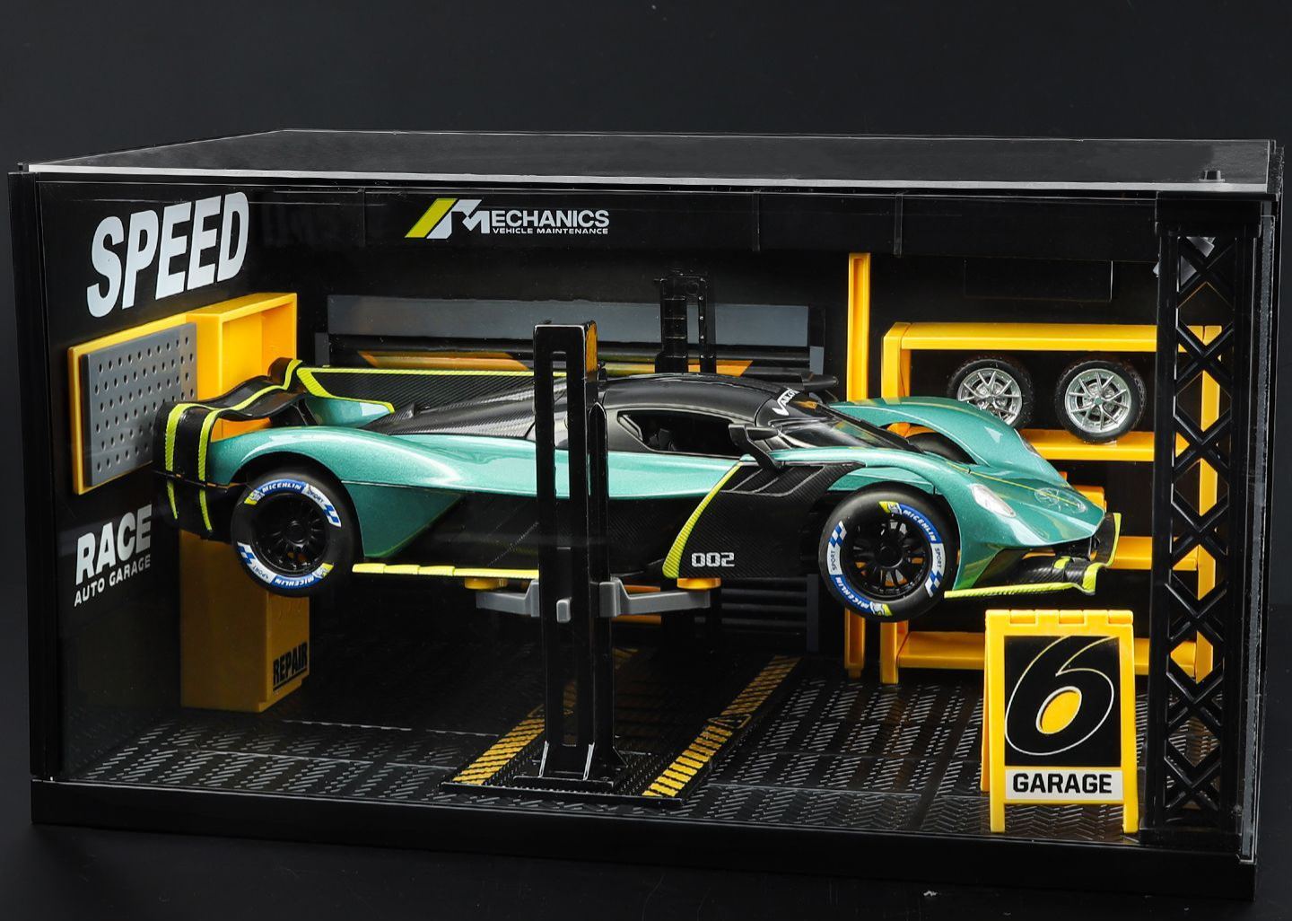  1:24 Aston Martin Valkyrie Alloy Car Model, Gull-wing Door with Light & Sound Pull Back Supercar Model, Collection Ornament Gift for Men  ZM6