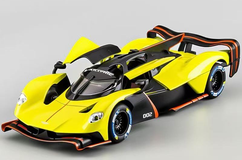  1:24 Aston Martin Valkyrie Alloy Car Model, Gull-wing Door with Light & Sound Pull Back Supercar Model, Collection Ornament Gift for Men  ZM6