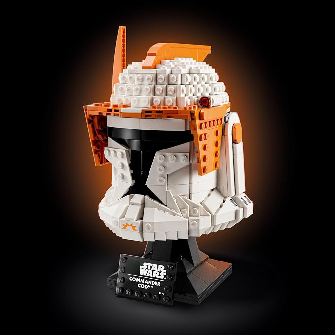 LEPIN Star Wars Clone Commander Cody Helmet Collectible Building Set - Featuring Authentic Details, Office Decor Display Model for Adults, The Clone Wars Collection Memorabilia and Gift Idea