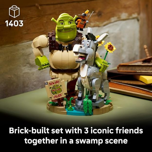 LEPIN Shrek: Shrek, Donkey & Puss in Boots | Collectible Building Set for Adults, Ages 18+, Movie Display for Bedroom or Book Shelf, 1,403 pieces, Gift for Men & Women