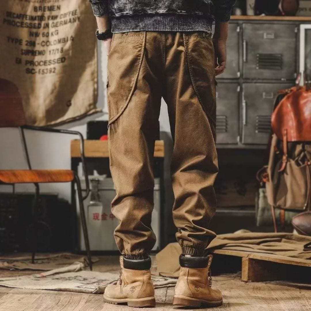 The Outlander Cargo Pants
