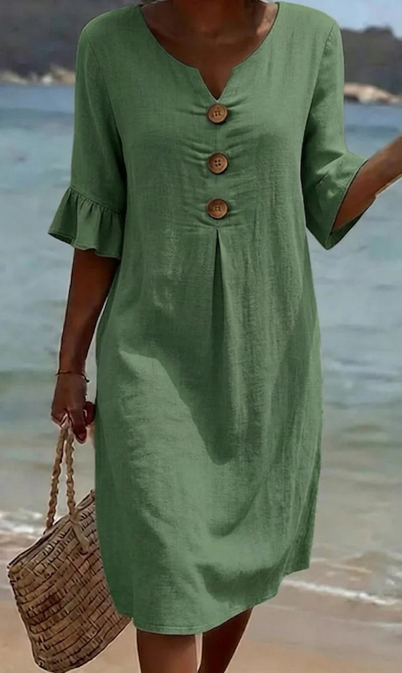 Women's dress with puff sleeves and buttons