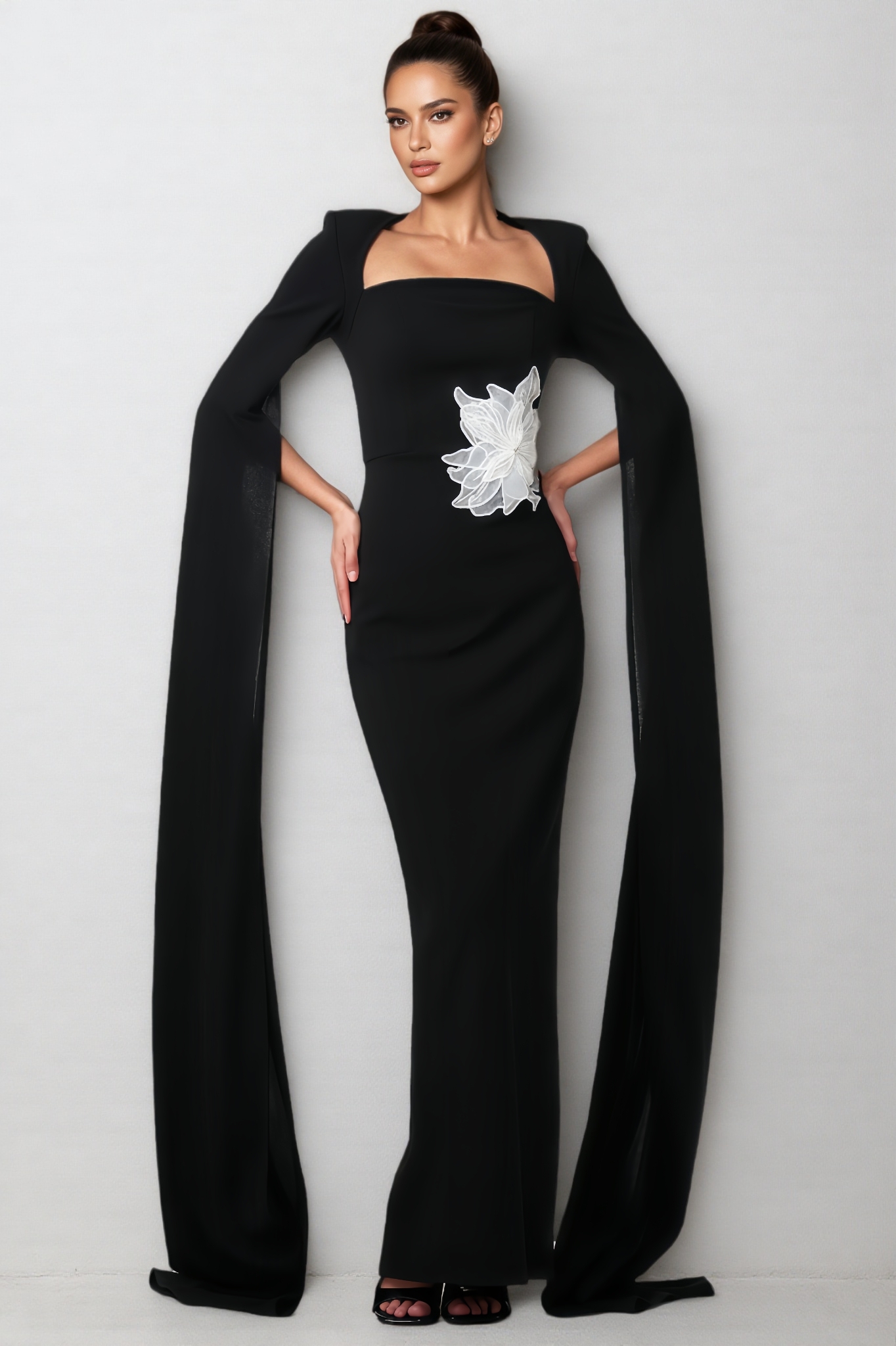 Kila Sleeve Floral Woven Maxi Dress