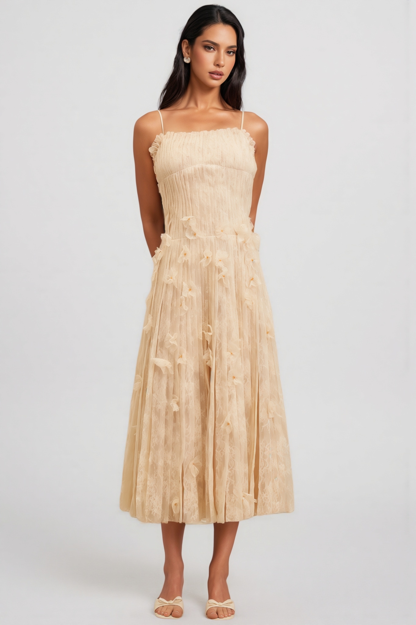 Urikd 3D Flower Strapless Maxi Dress