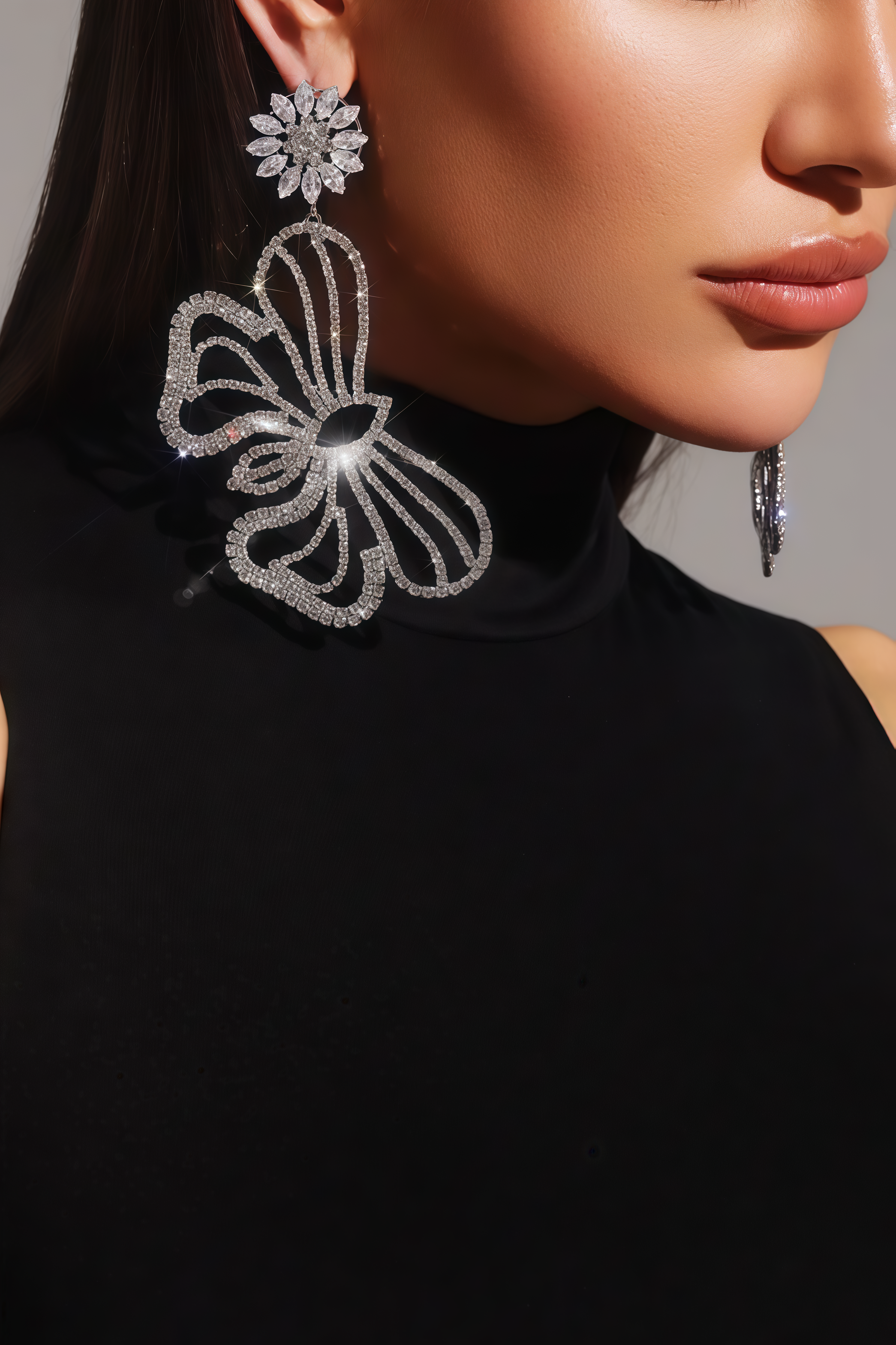 Brenr Butterfly Hollow Out Diamond Earrings