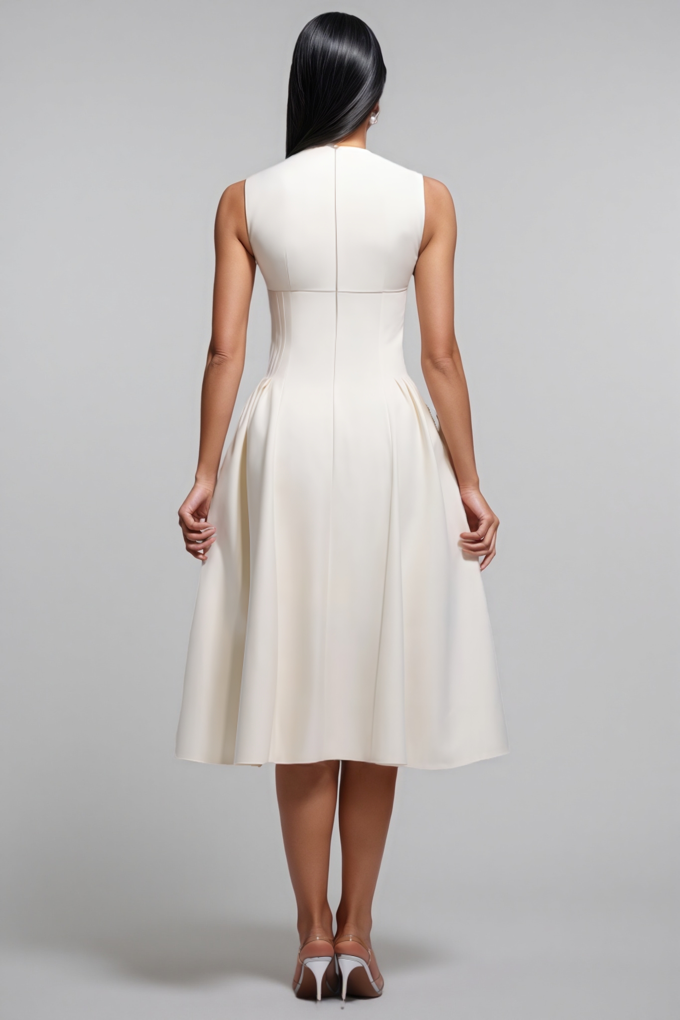 Vespet Fold Close-fitting Sleeveless Midi Dress