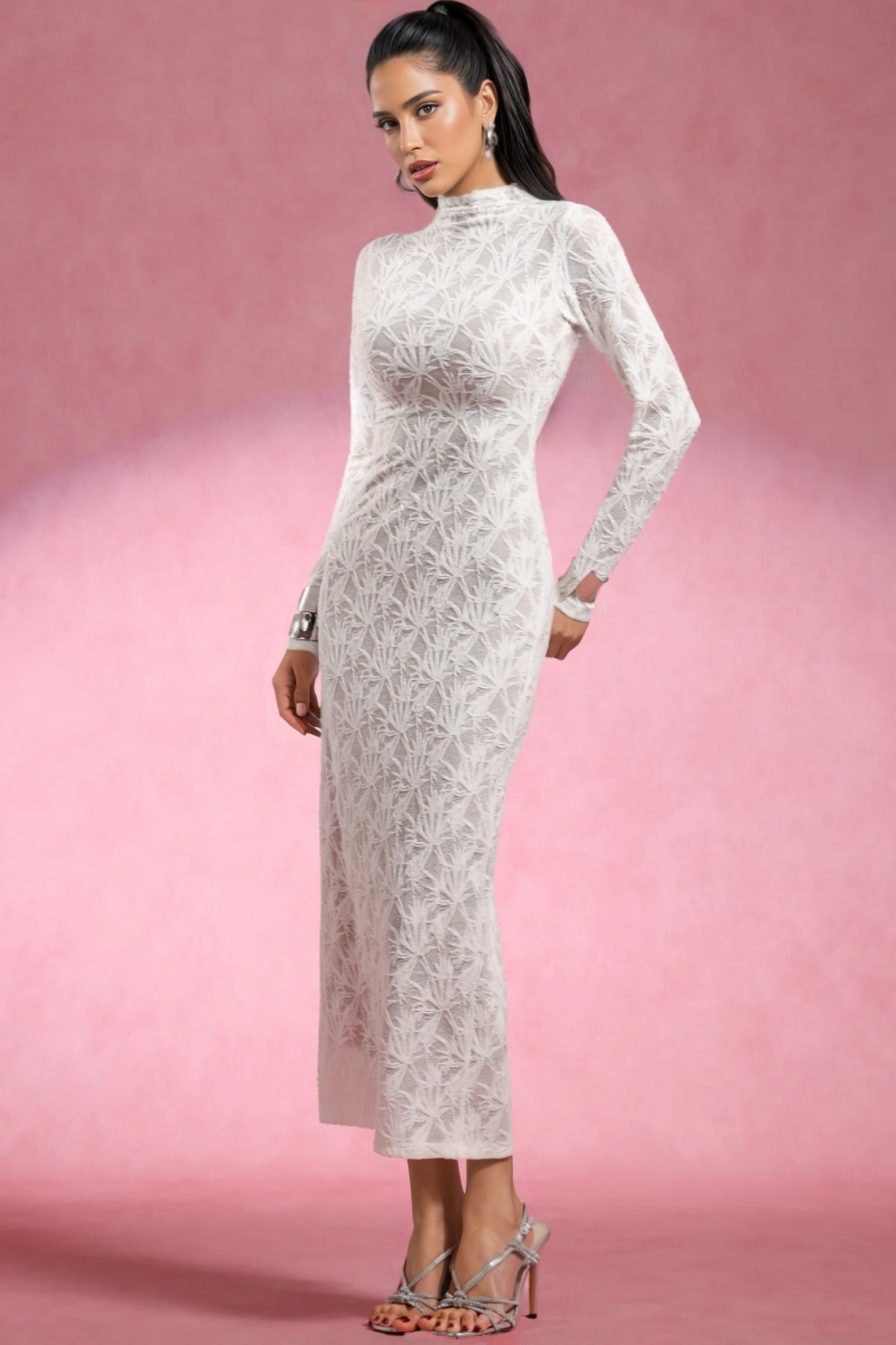 Eyola Long Sleeves Lace Maxi Dress