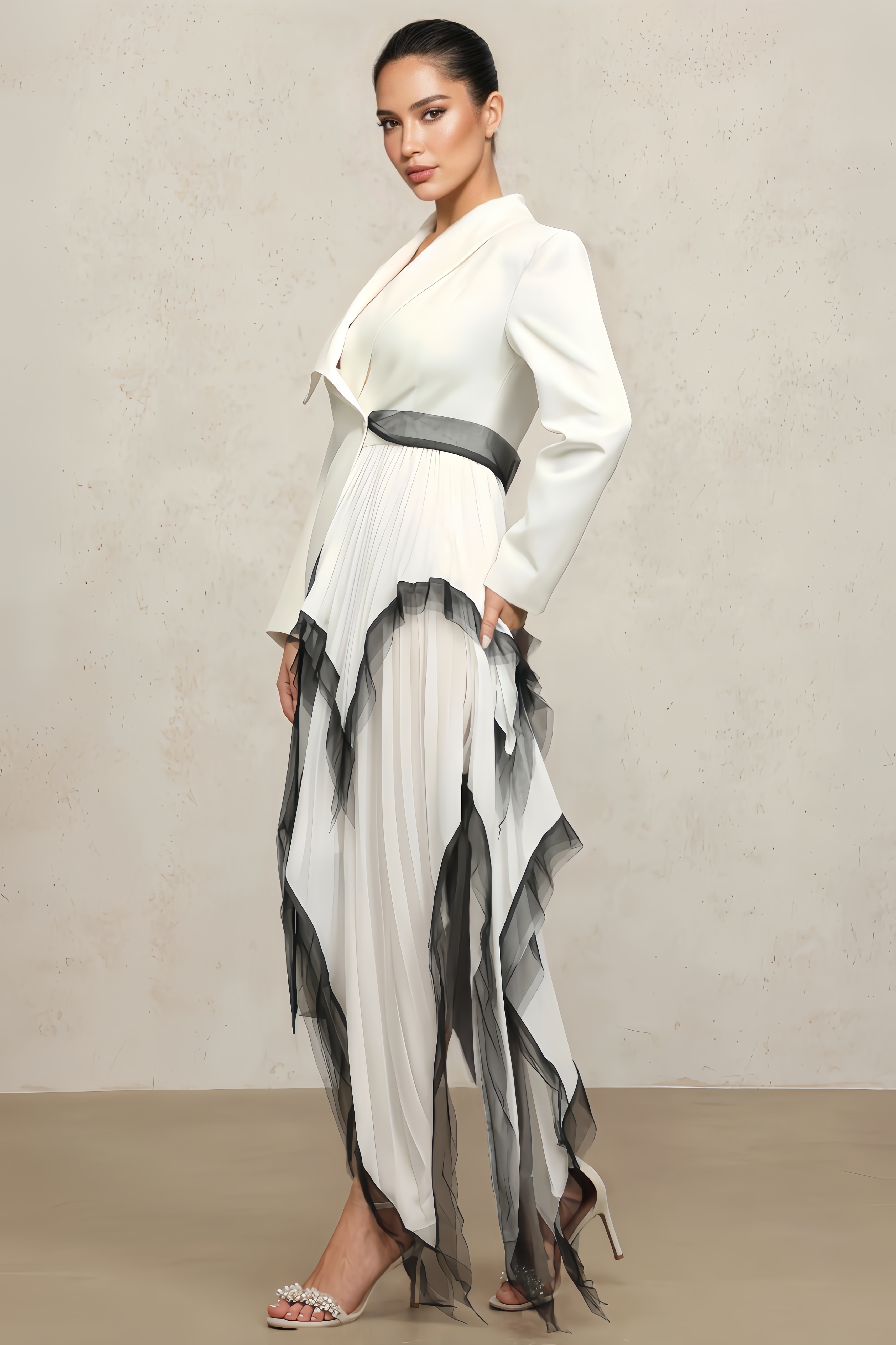 Lamya Long Sleeves Folds Maxi Dress