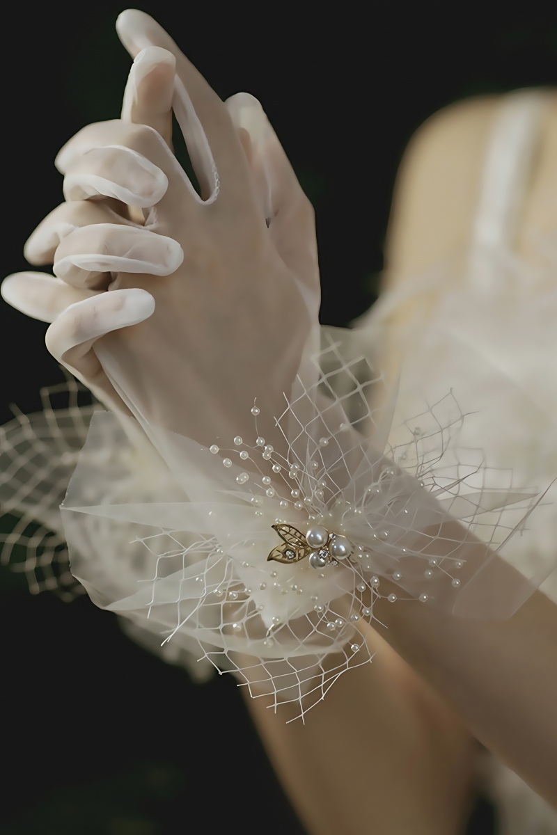 Elsit Pearl Bow Gloves