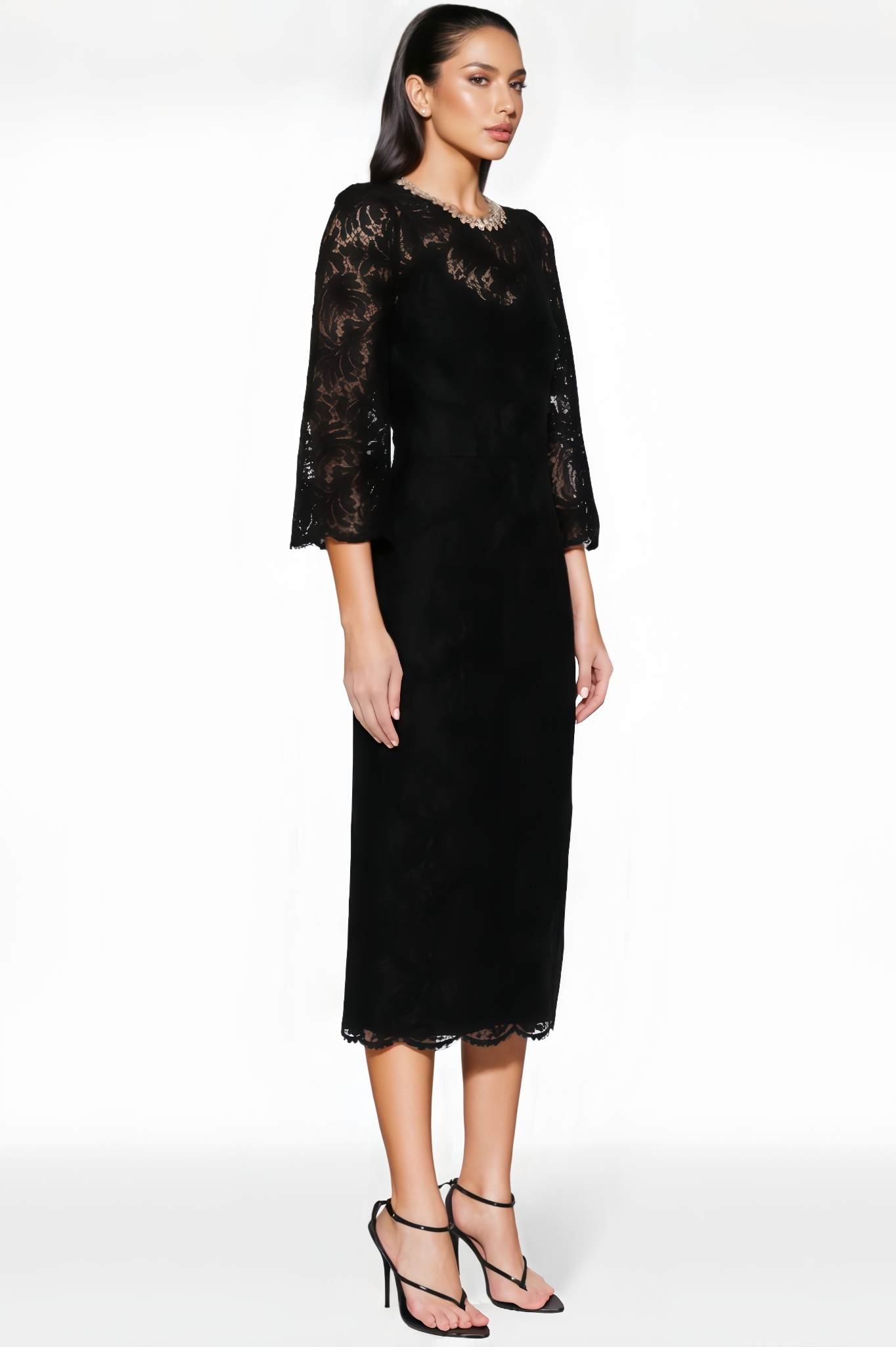 Zashy Long-Sleeved Lace Midi Dress