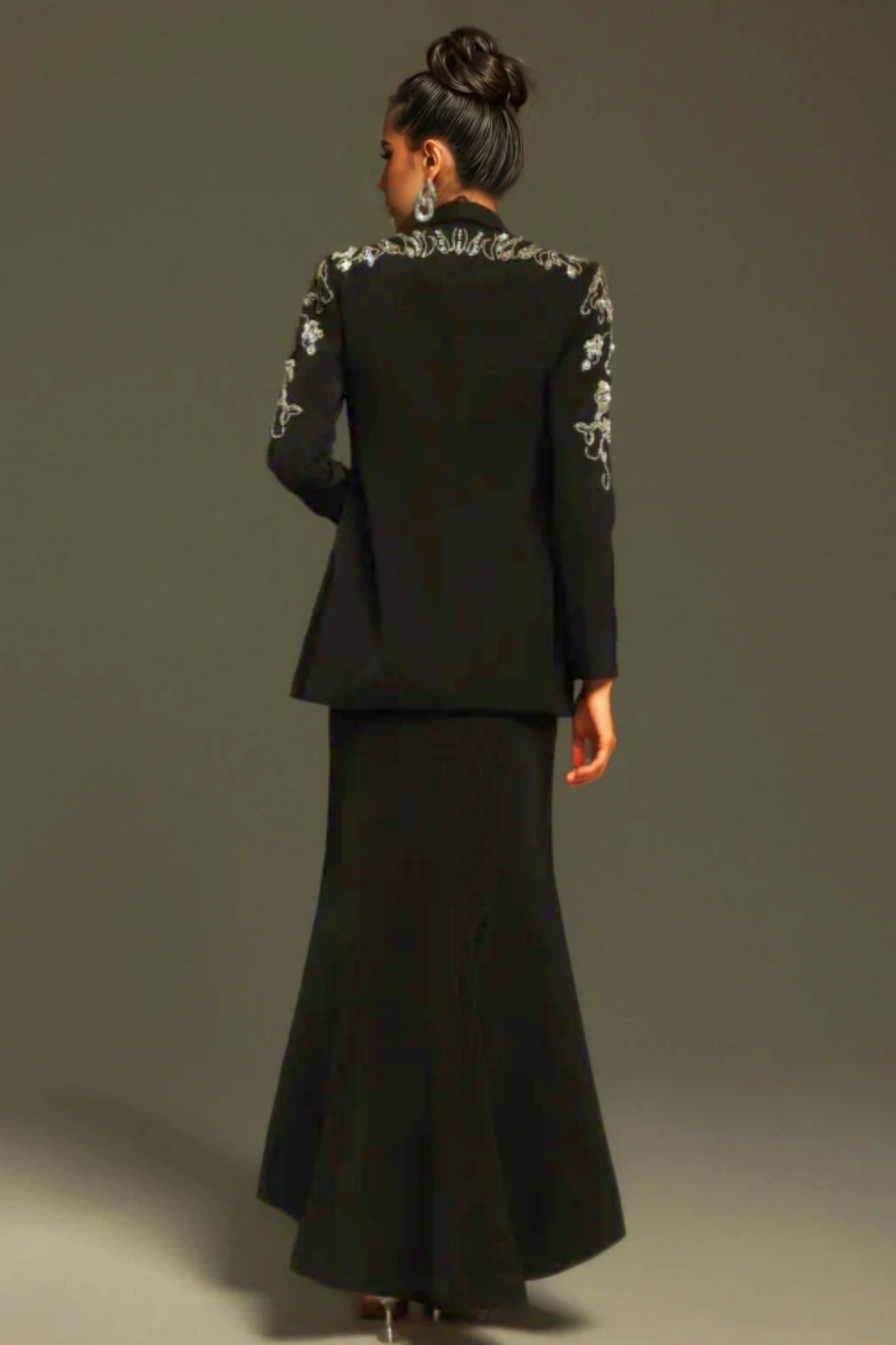 Quinen Long Sleeve Rhinestone Blazer Set