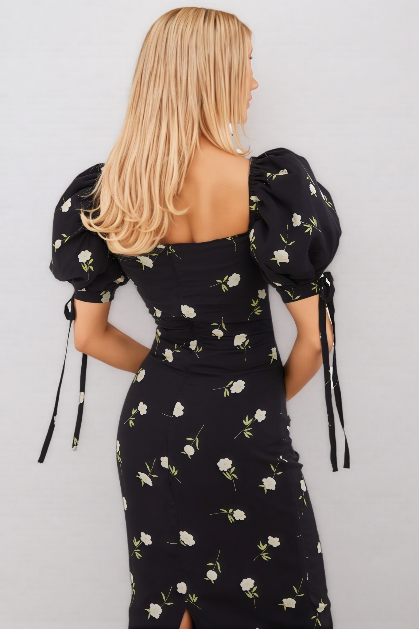 Olwen Puff Sleeve Square Neck Midi Dress