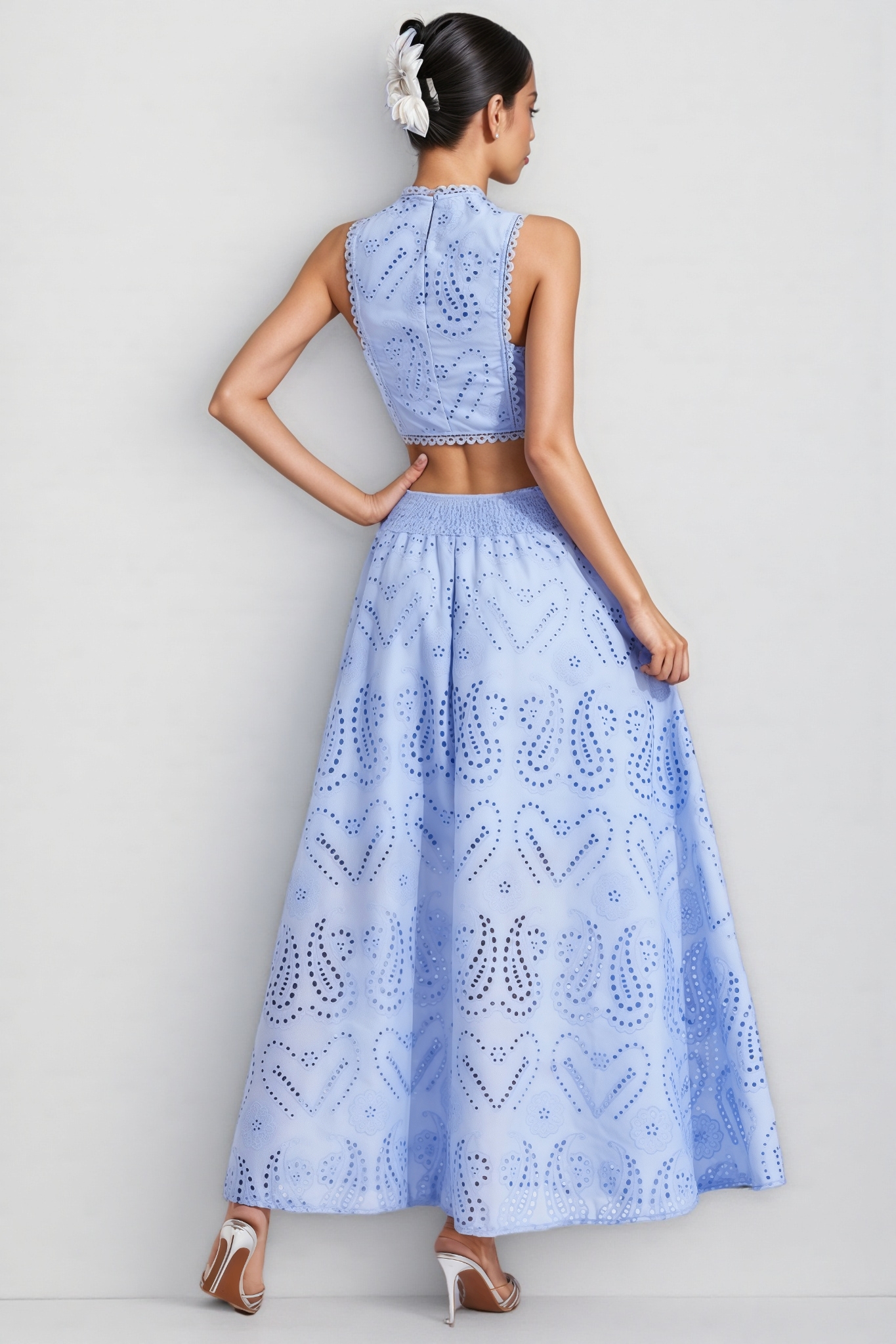 Halia Blue Embroider Sleeveless Set