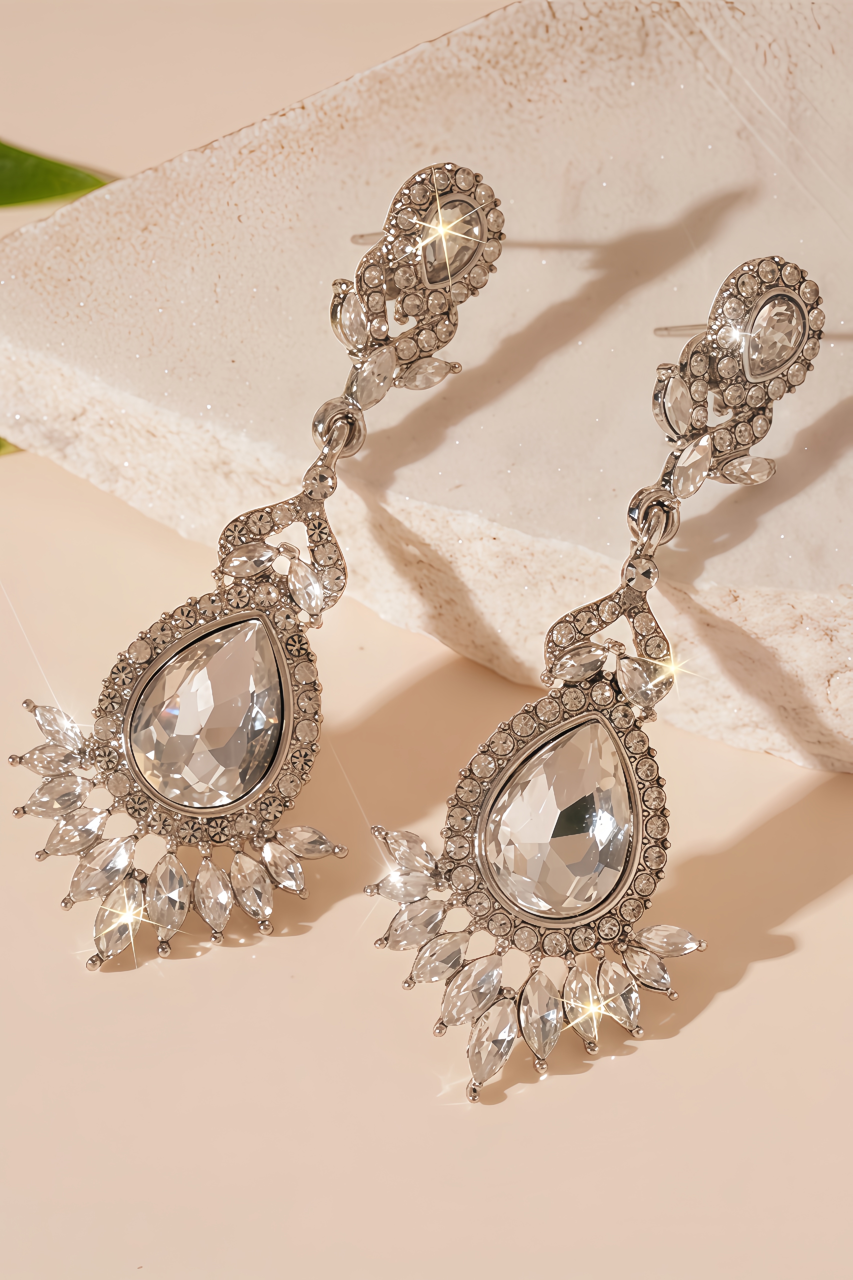 Thadt Diamond Geometry Earrings
