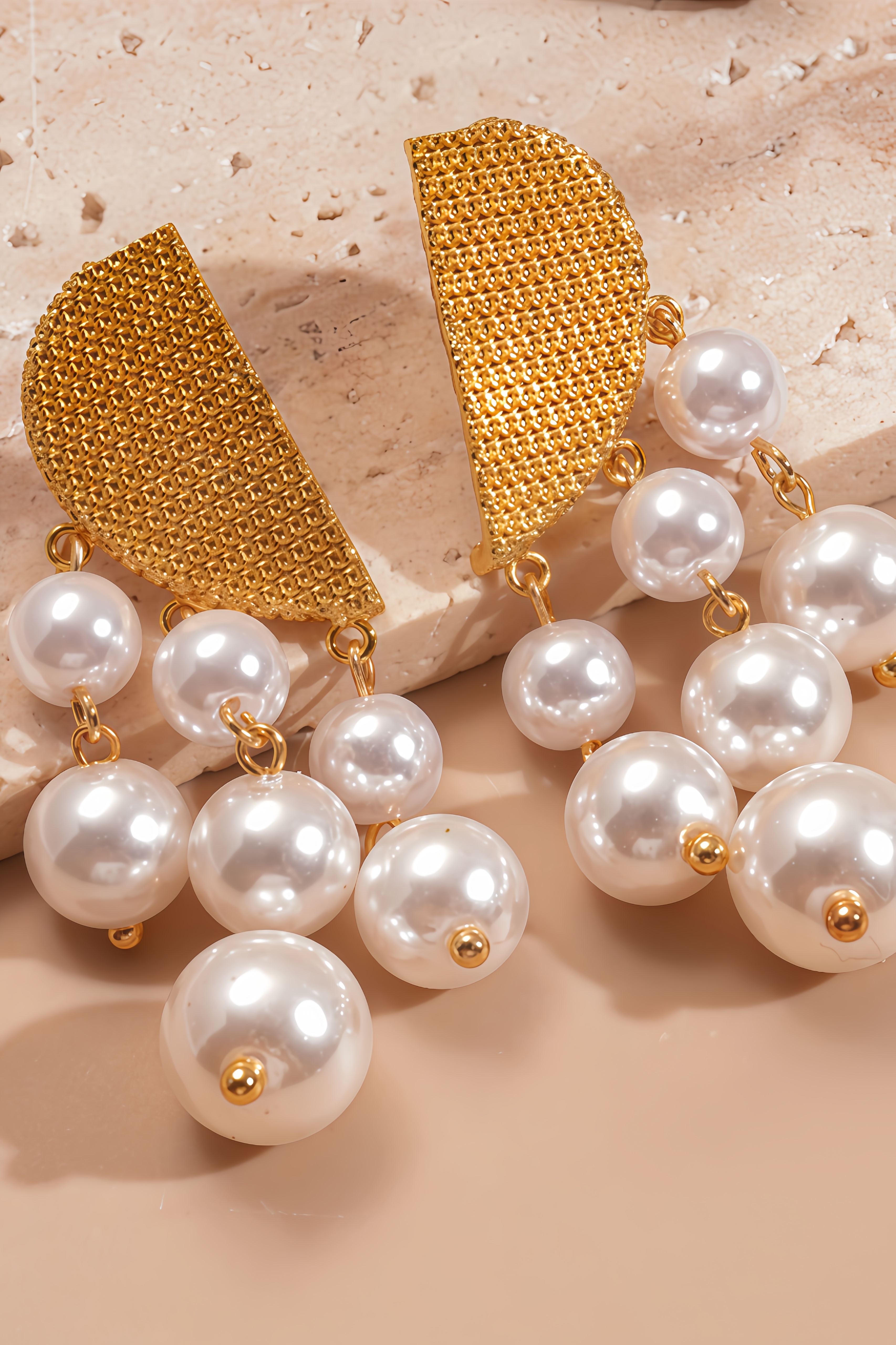 Hutt Geometric Pearl Tassel Earrings