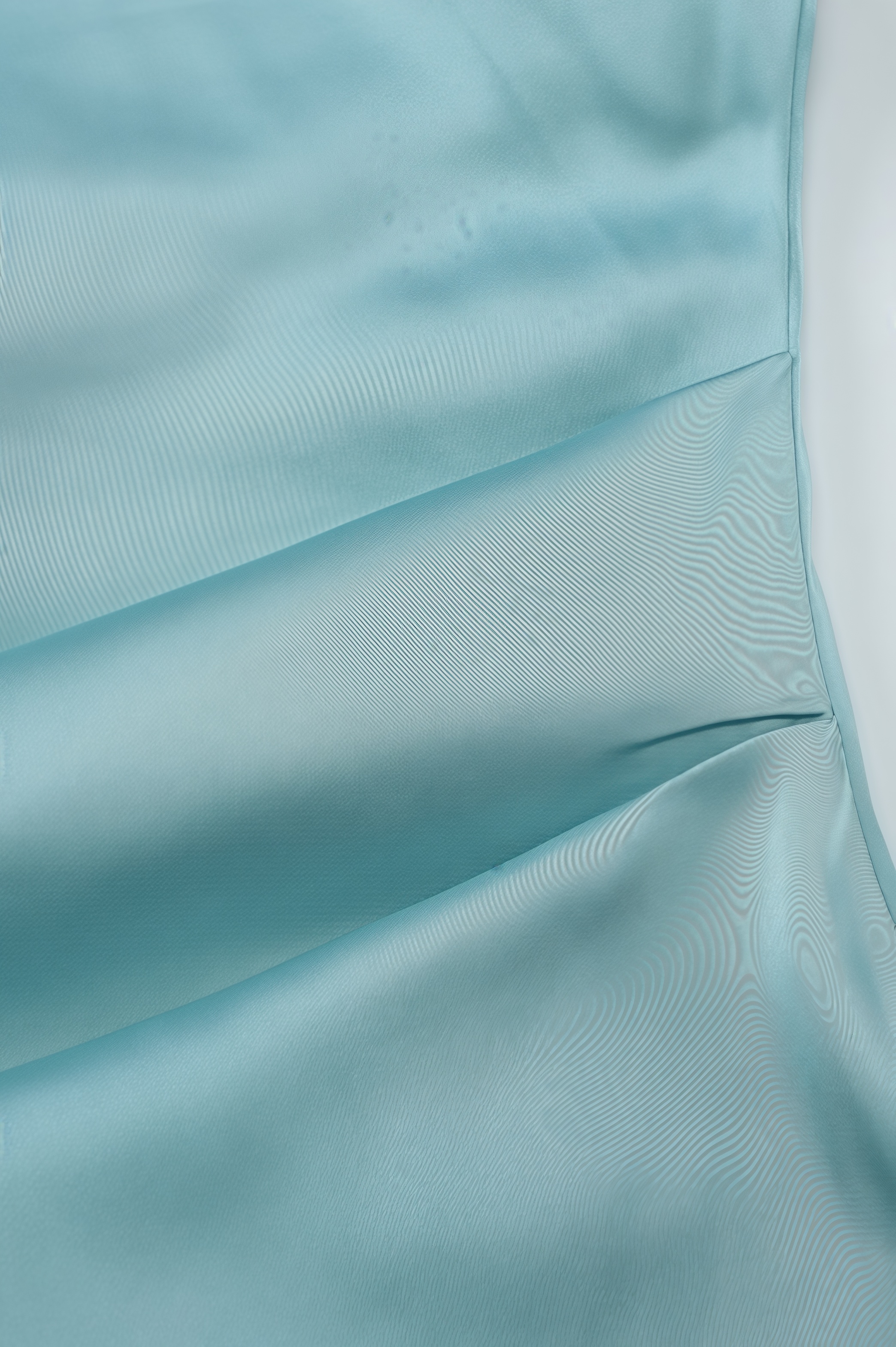 Makayah Satin Halter Neck Midi Dress