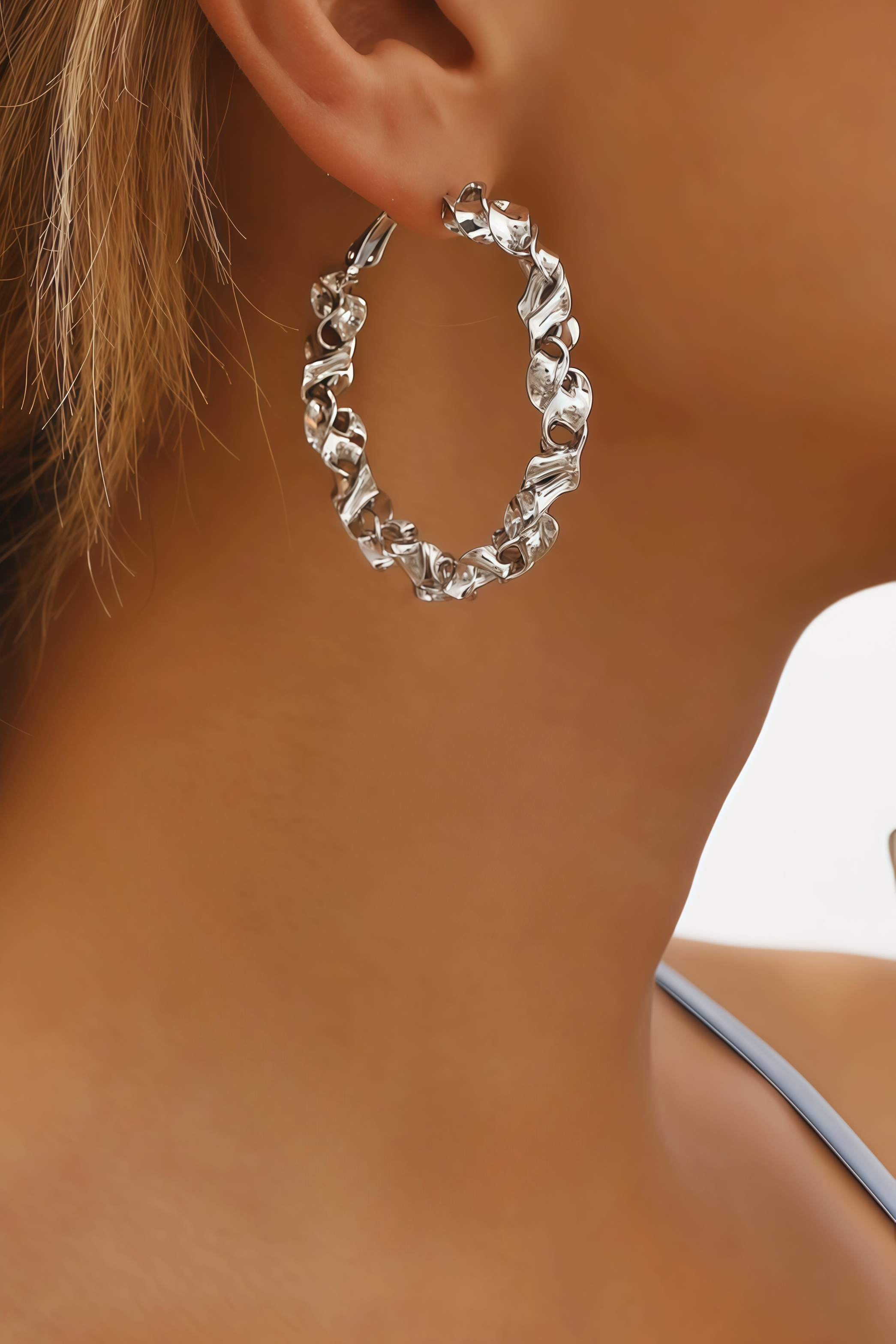 Darian Irregular Twist Earrings