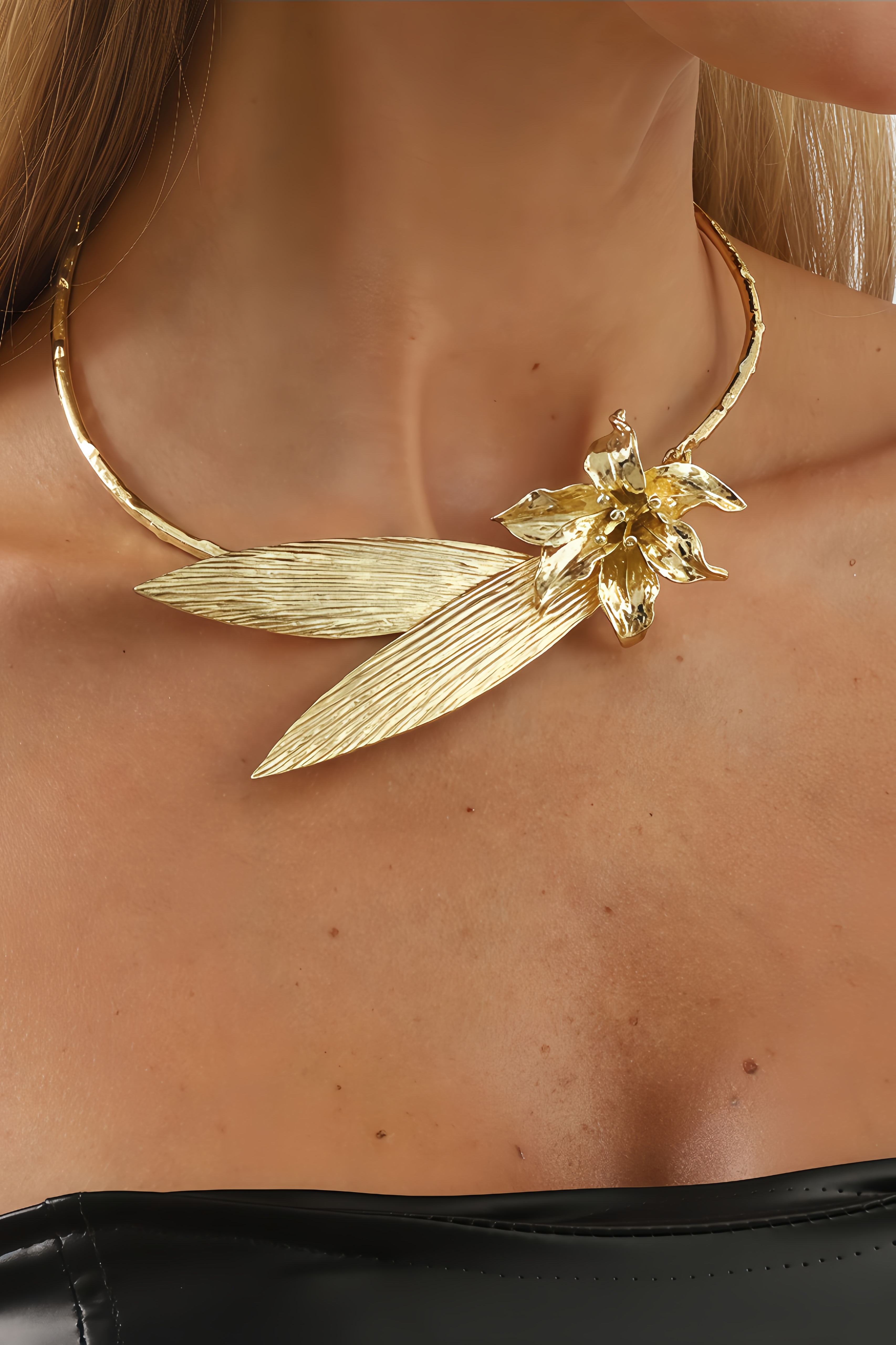 Naomi Leaf And Flower Alloy Necklace