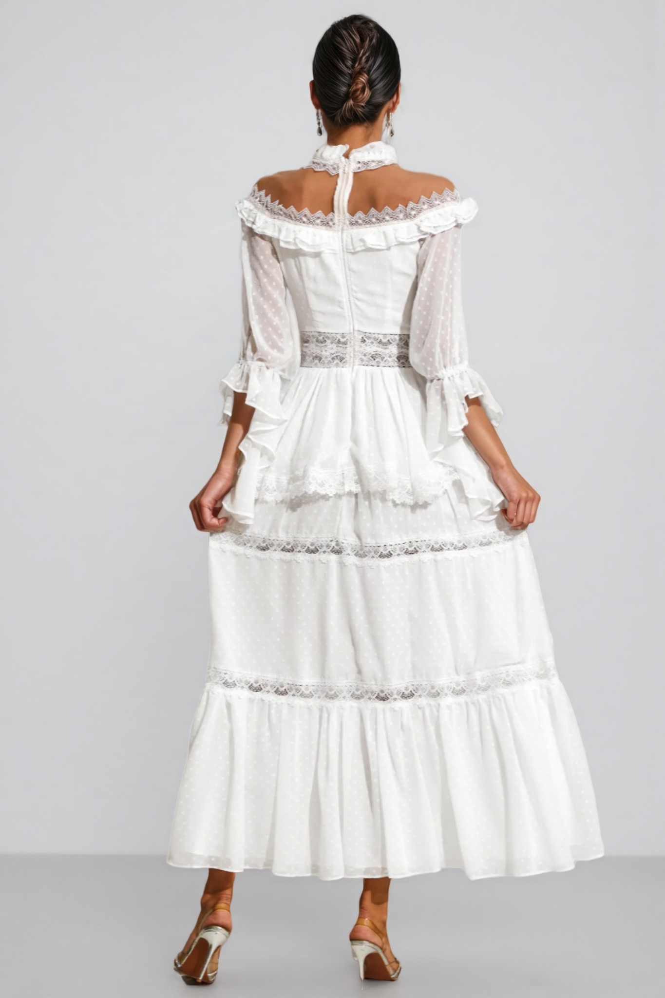 Zevon White Lace Long Sleeve Maxi Dress