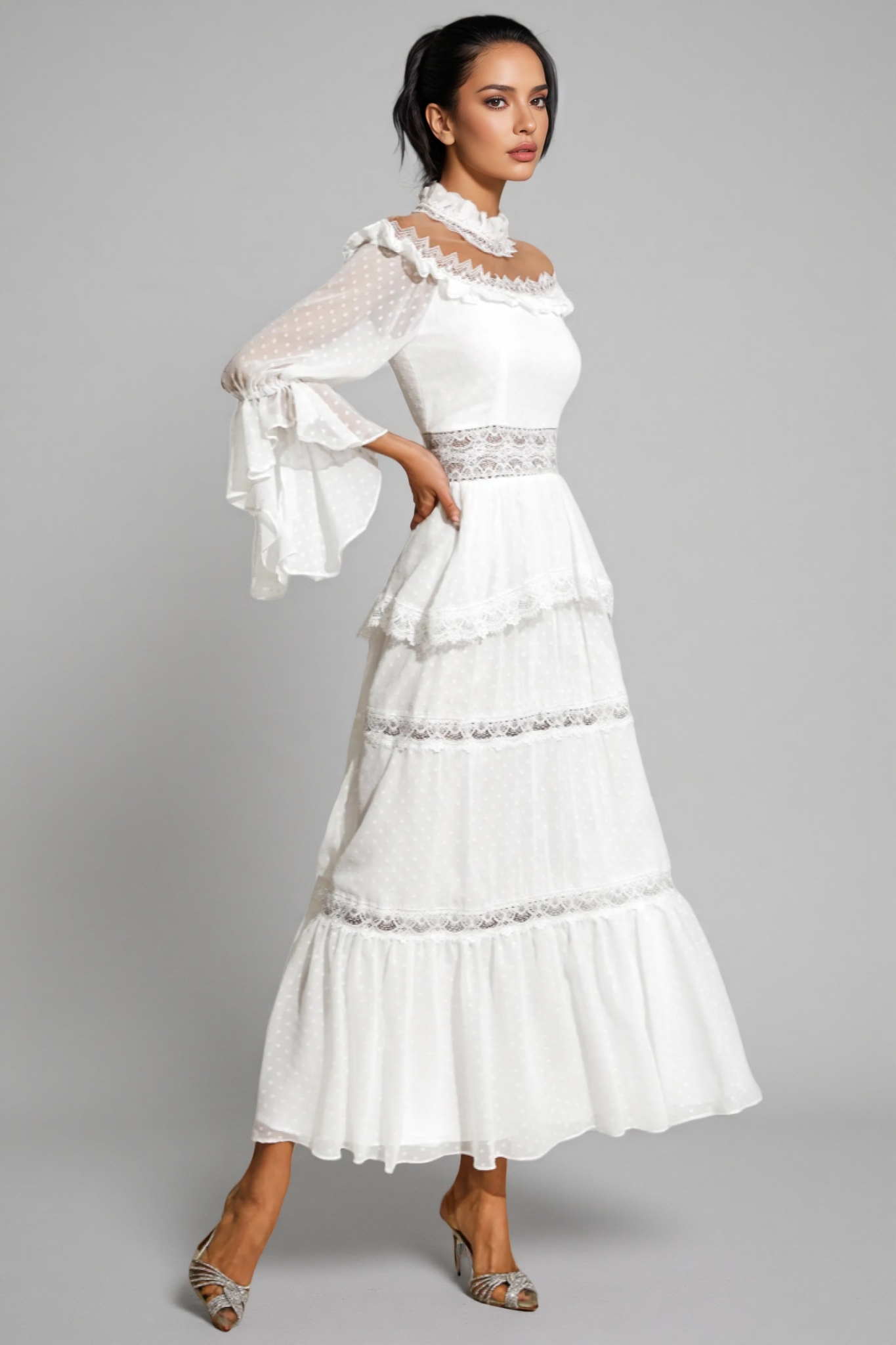 Zevon White Lace Long Sleeve Maxi Dress