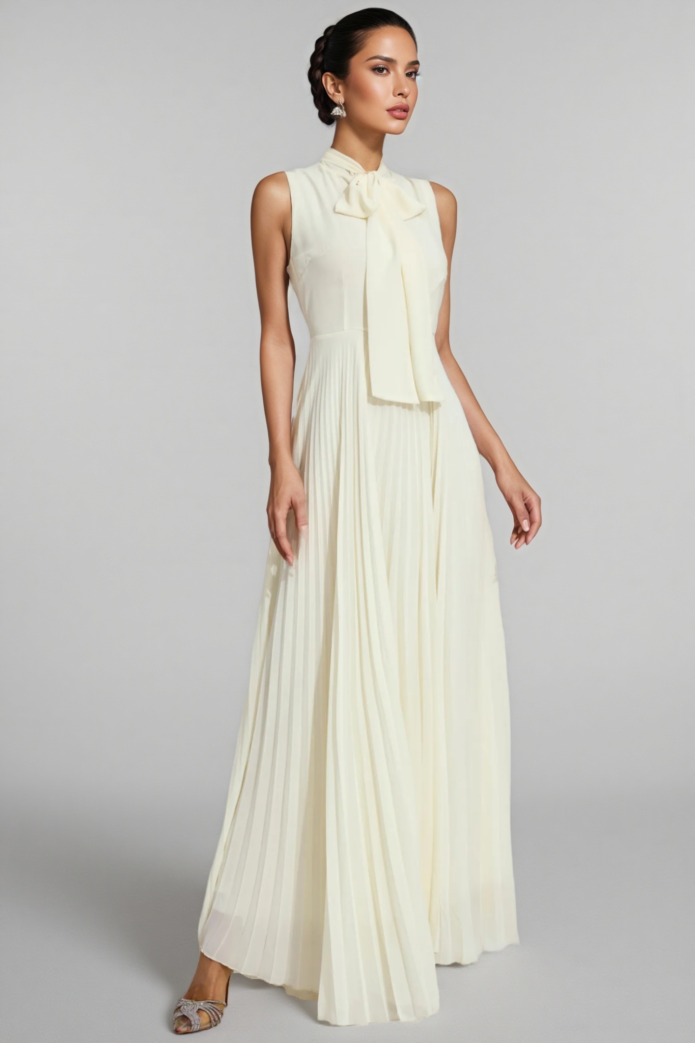 Delsld White Beads Embellished Set