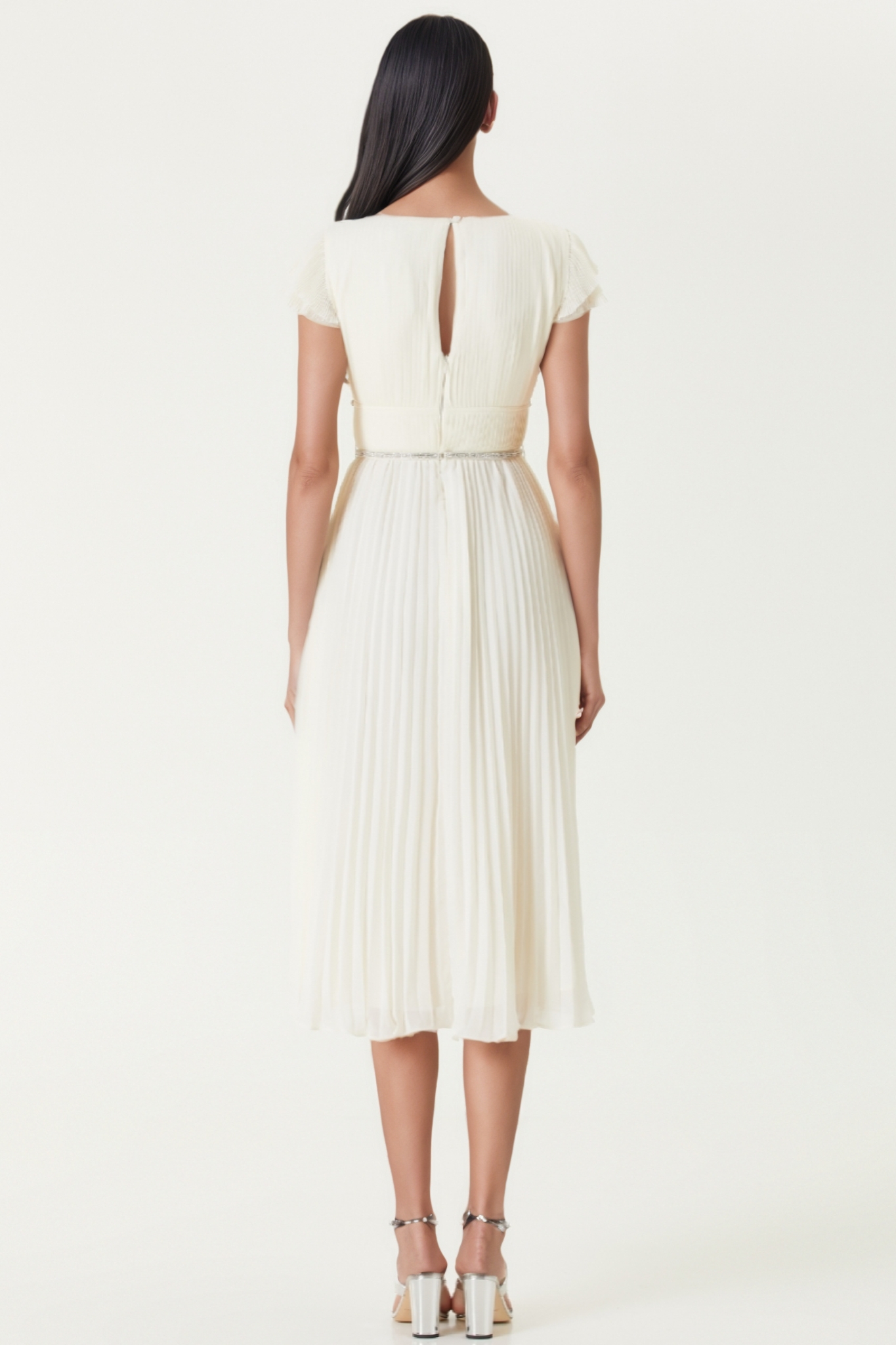 Cynth Bow Pleated Midi Dress