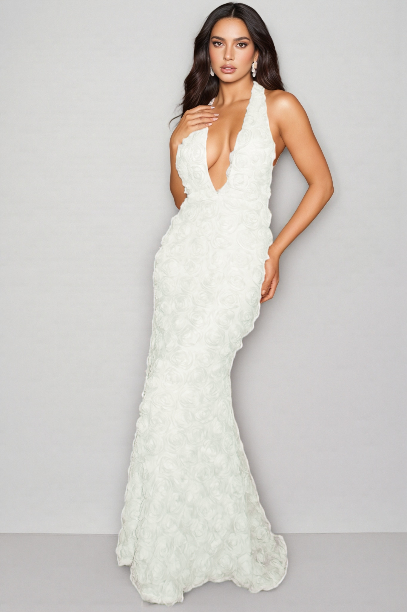 Dorirs Deep V 3D Floral Maxi Dress