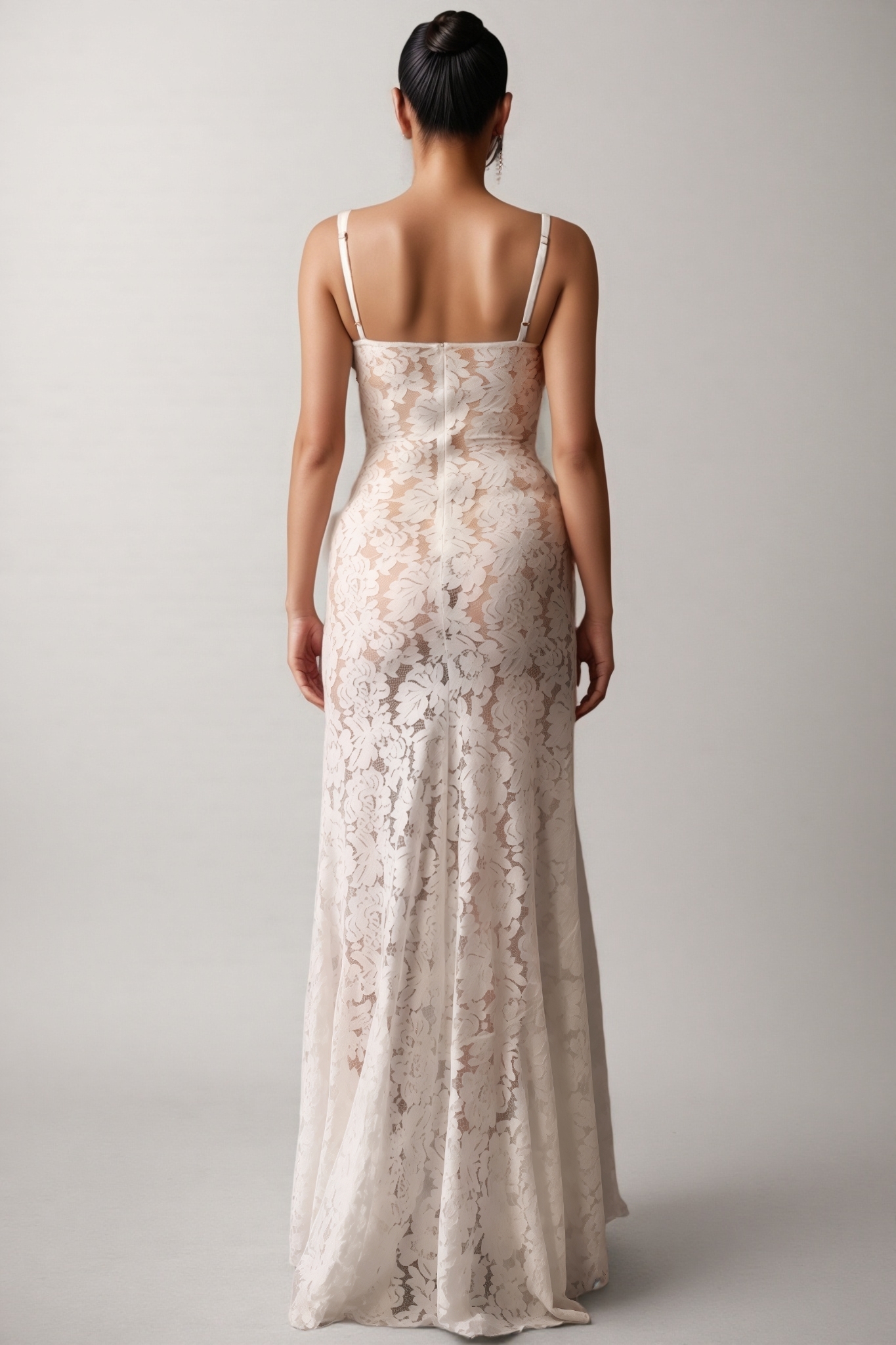 Carolh Sleeveless Lace Maxi Dress