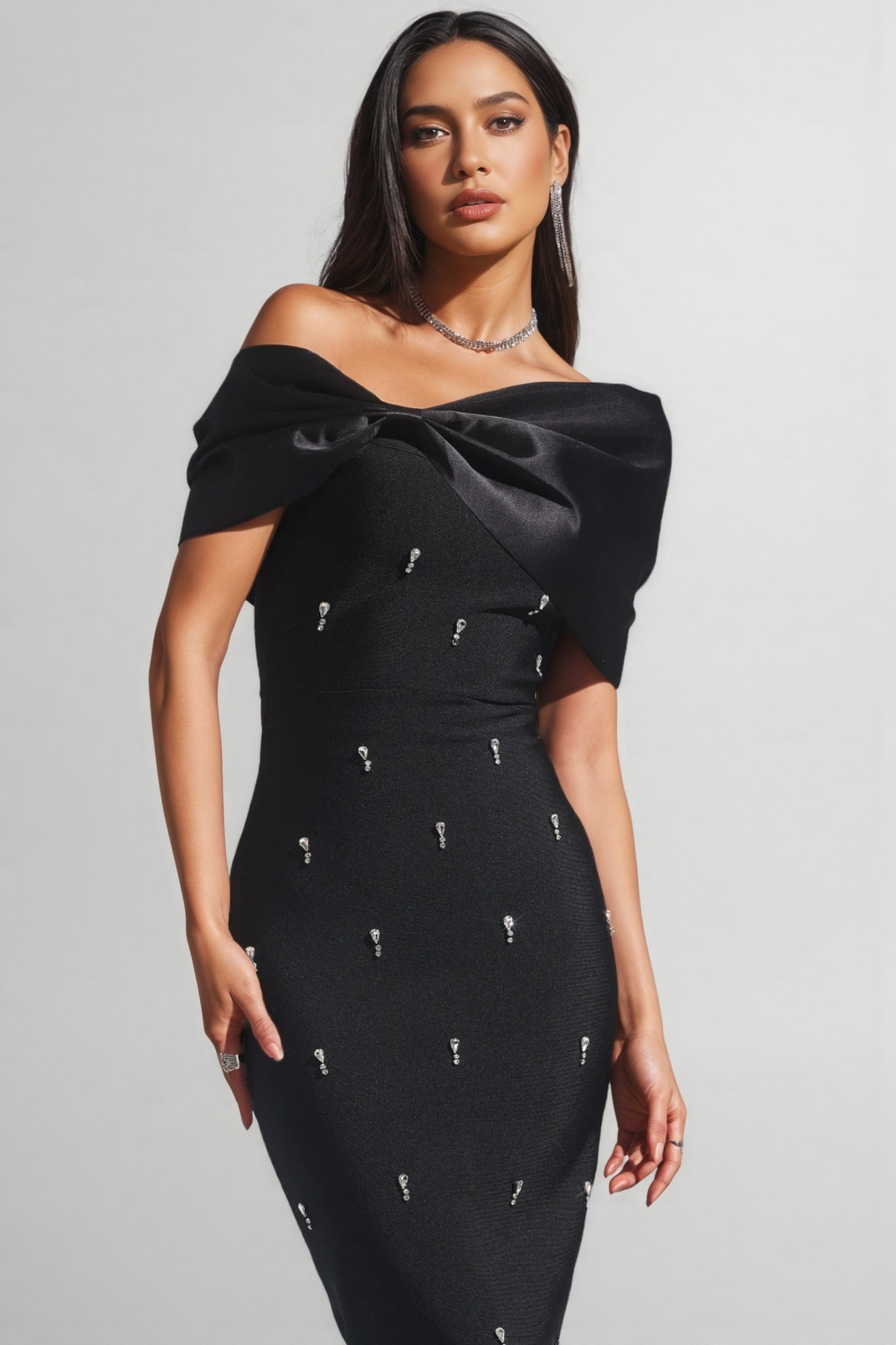 Elerid Diamond Bow Bandage Maxi Dress