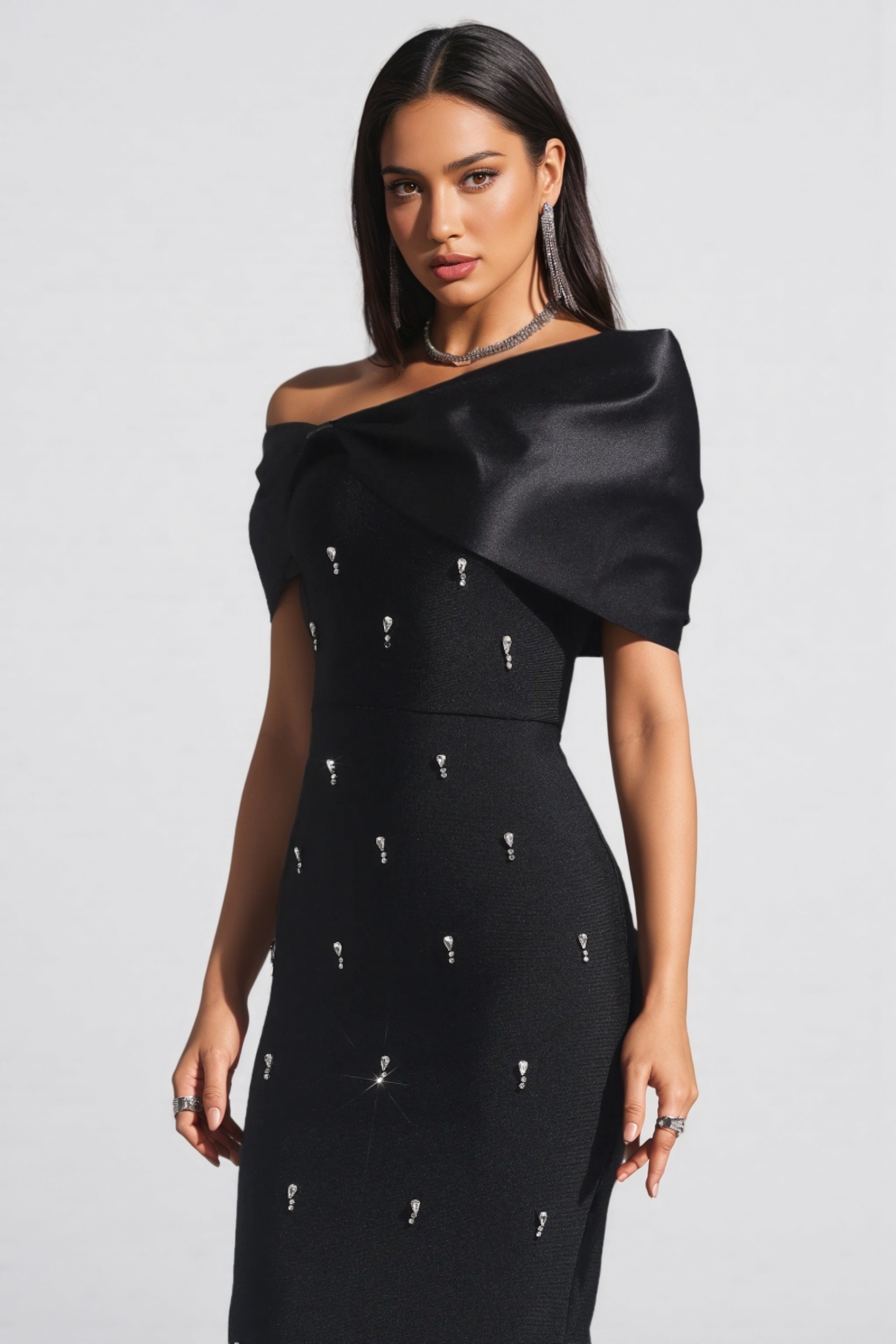 Elerid Diamond Bow Bandage Maxi Dress