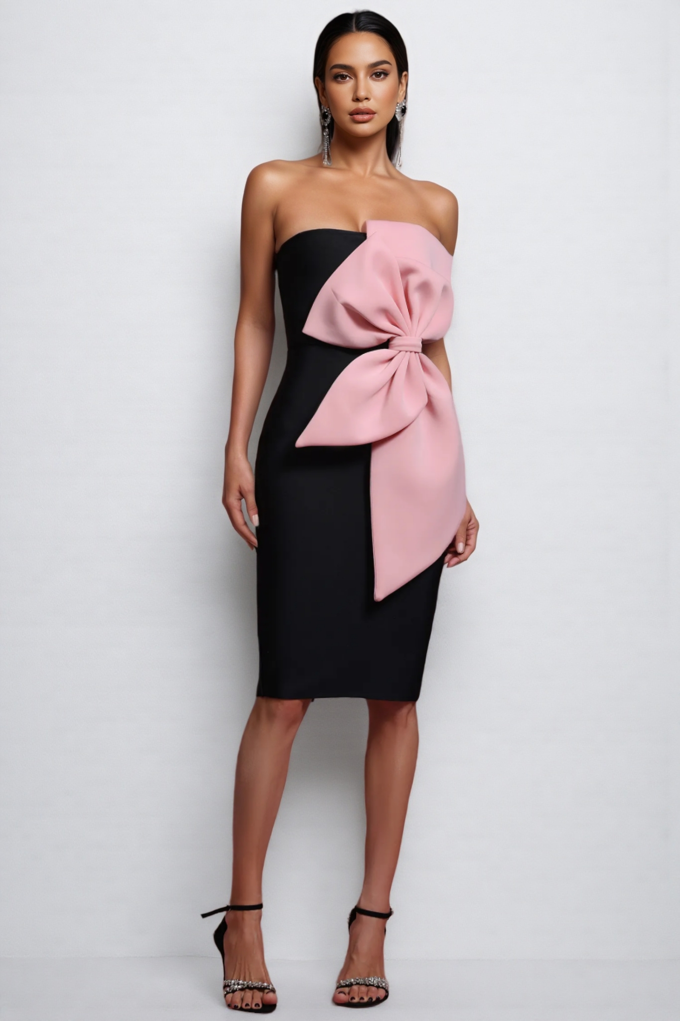 Juan Sleeveless Bow Bandage Mini Dress