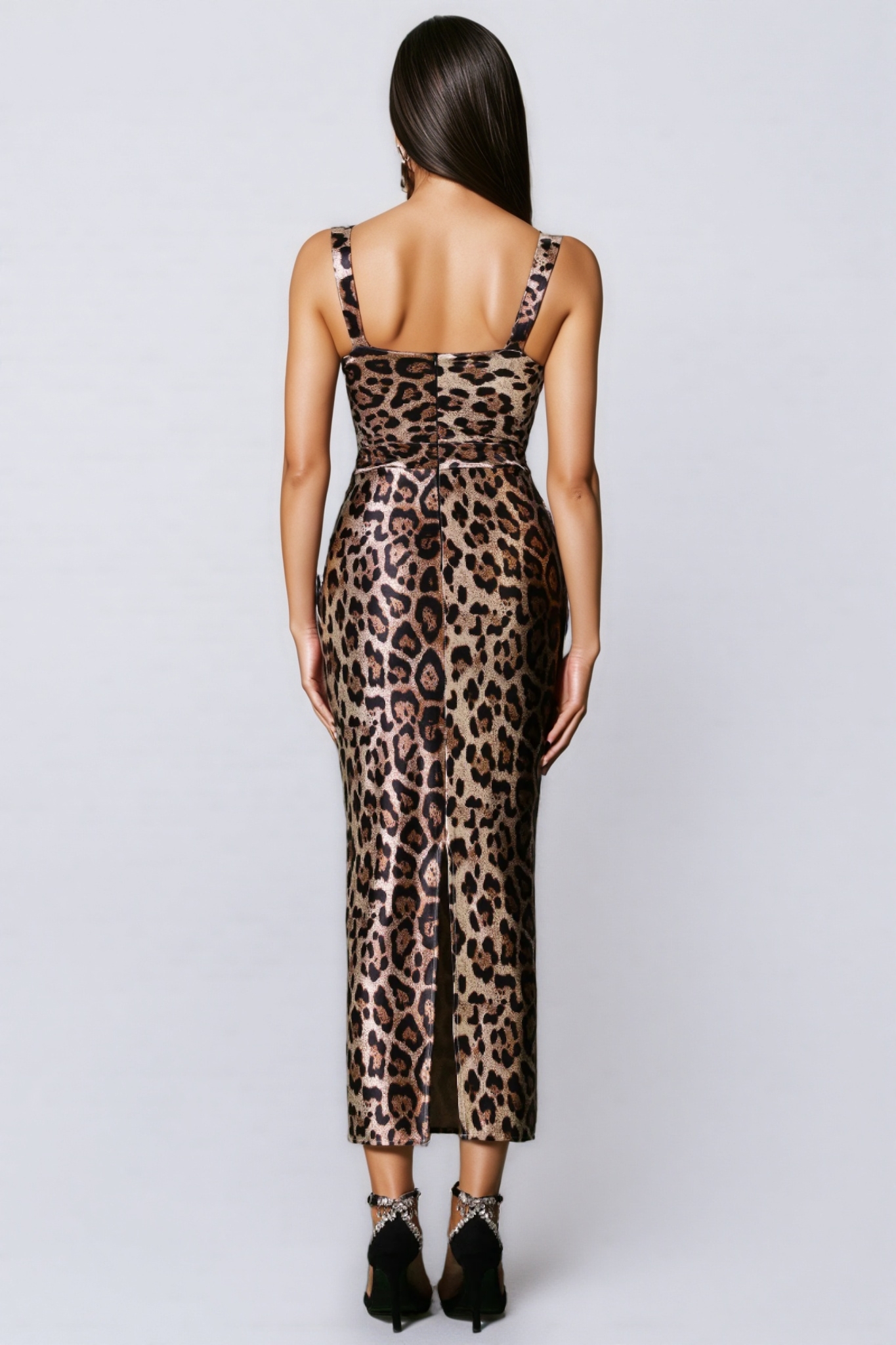 Cleafd Sleeveless Maxi Dress