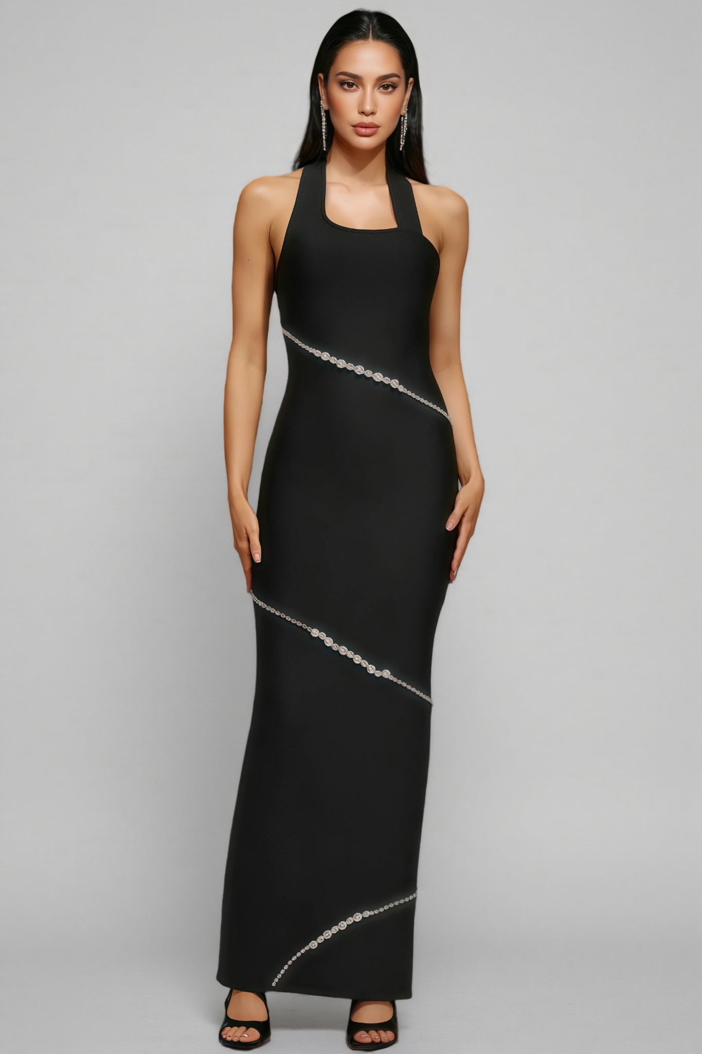 Winona Diamond Halter-Neck Maxi Dress