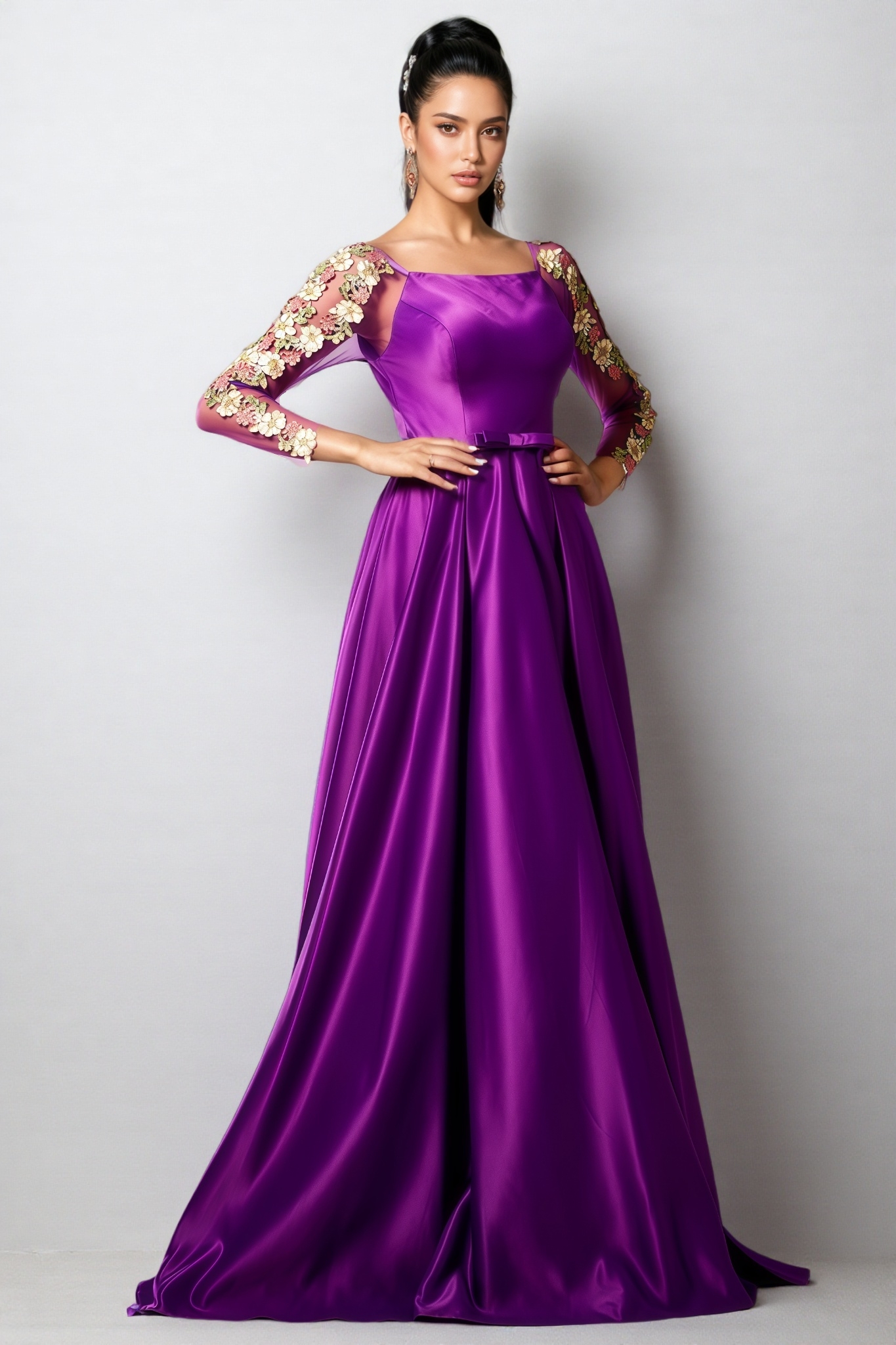 Eira Long Sleeve Applique Maxi Dress 