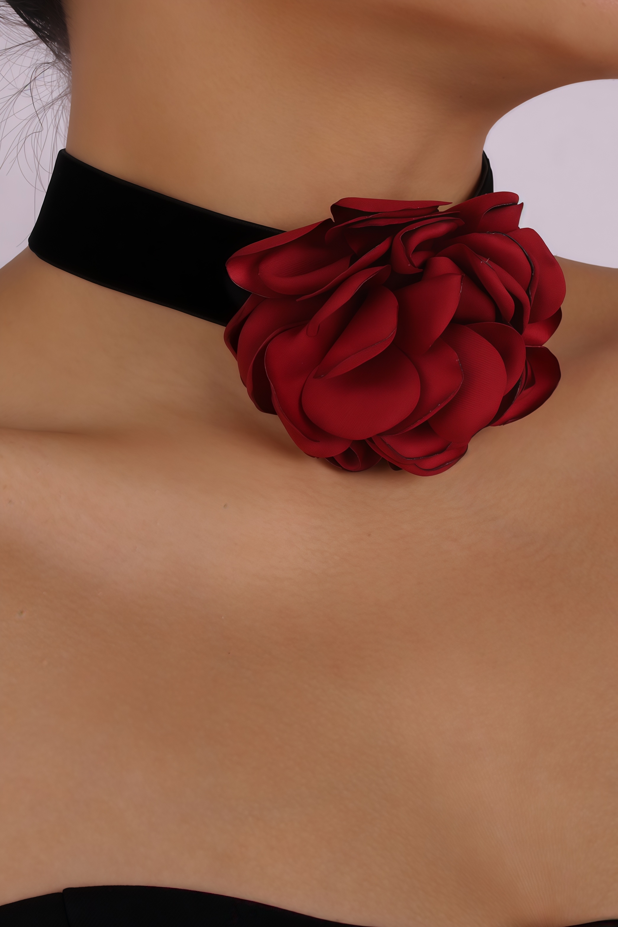 Eamon Rose Flocking Fabric Necklace