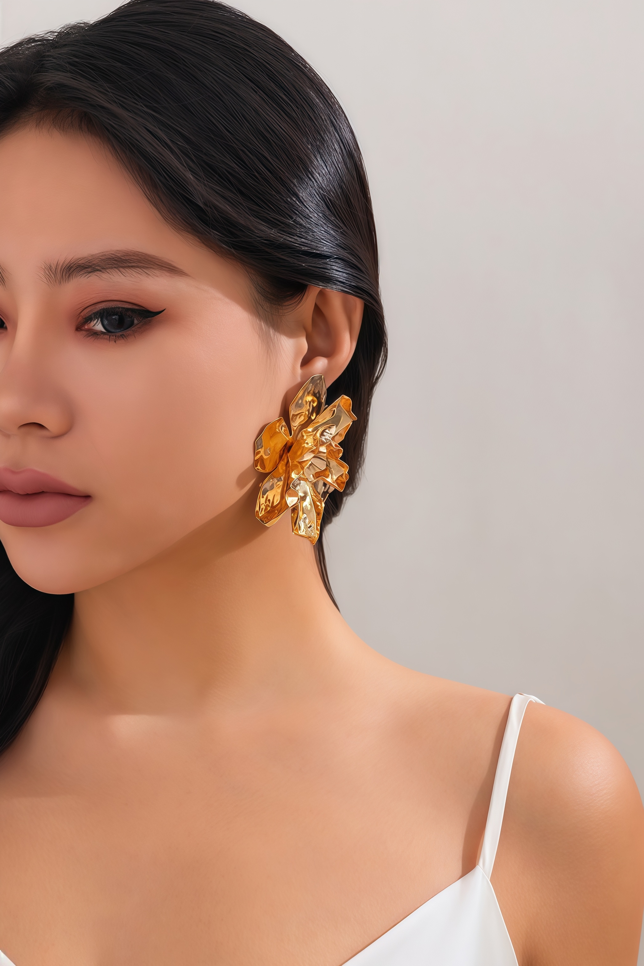 Zebulon Metal 3D Flower Earrings