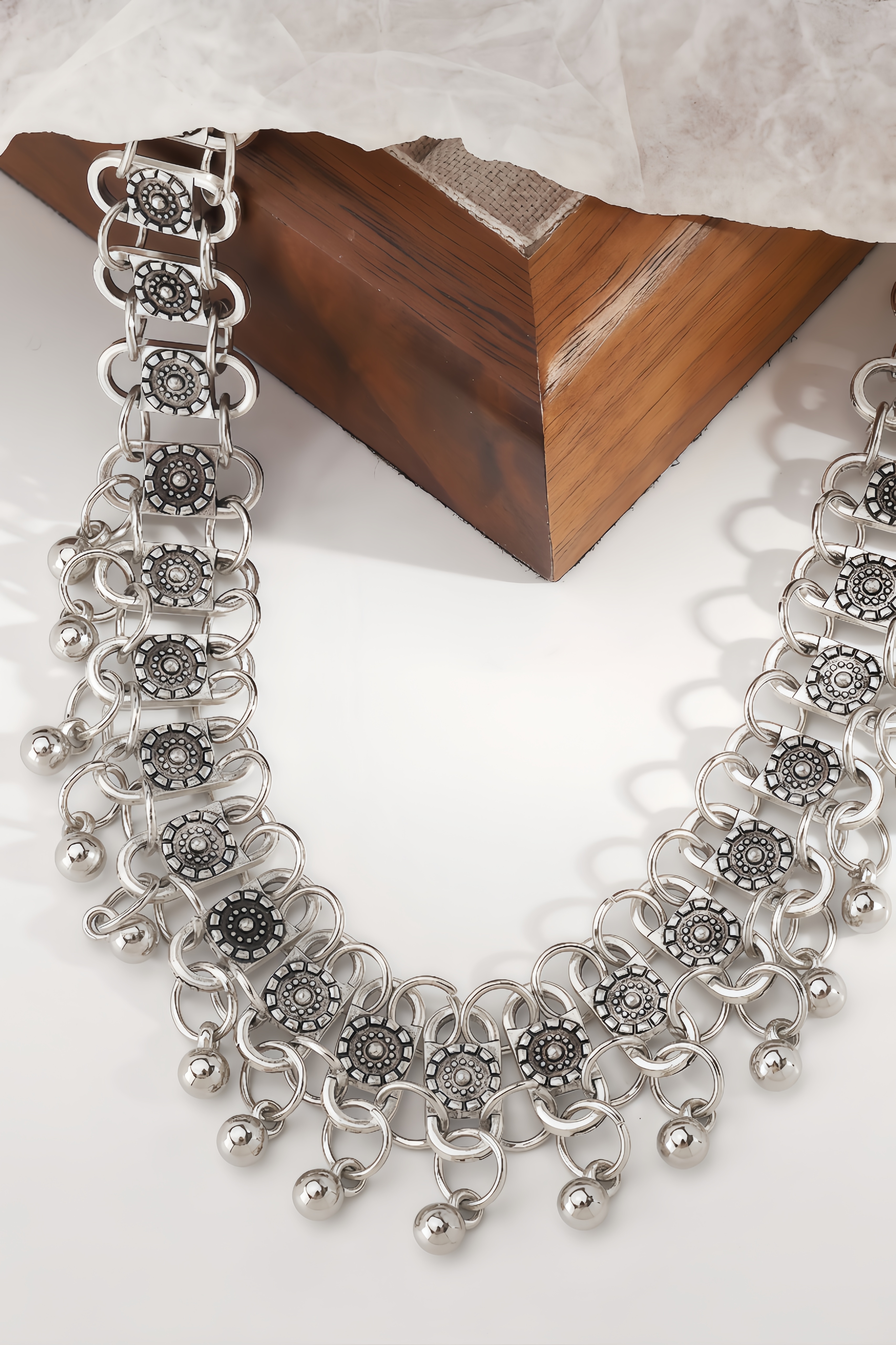 Lolic Geometric Necklace