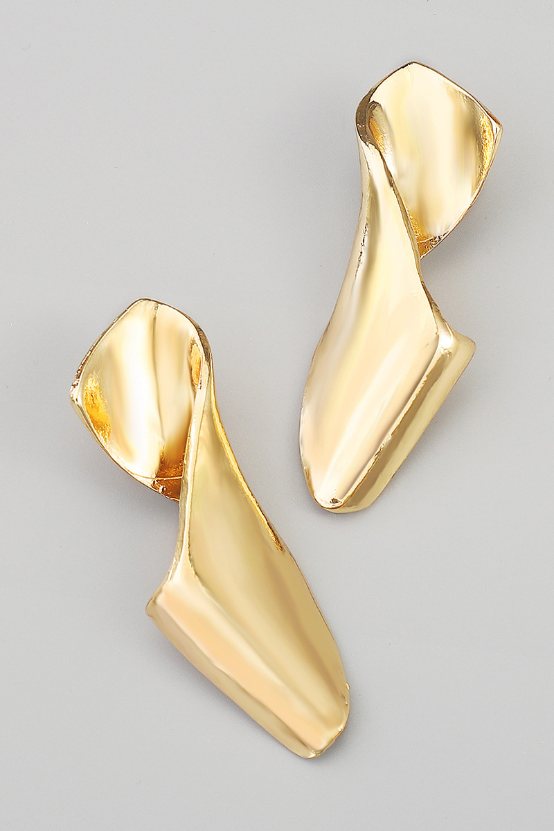 Sina Irregular Twisted Piece Earrings 