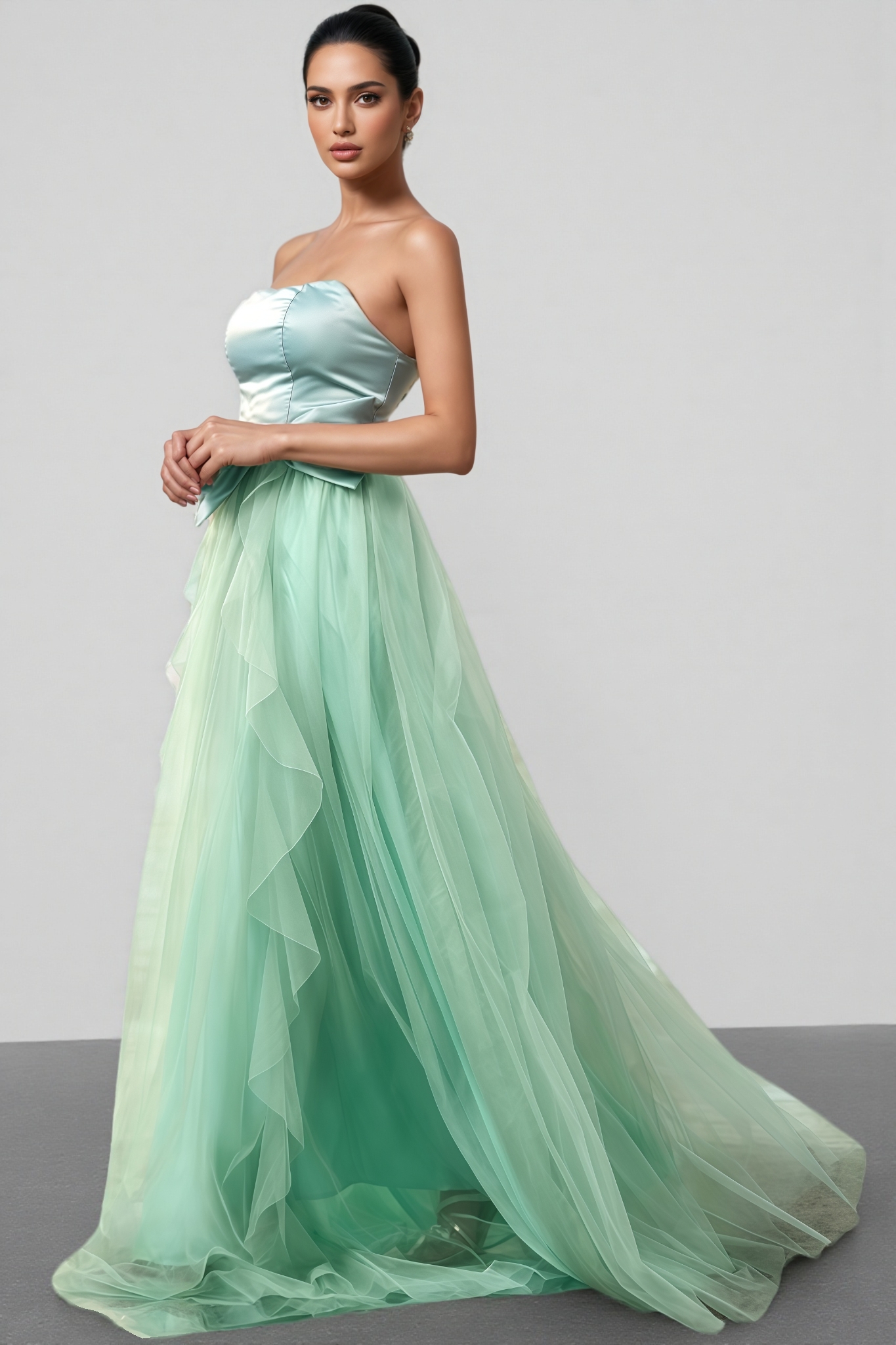 Atlasad Sleeveless Mesh Maxi Dress
