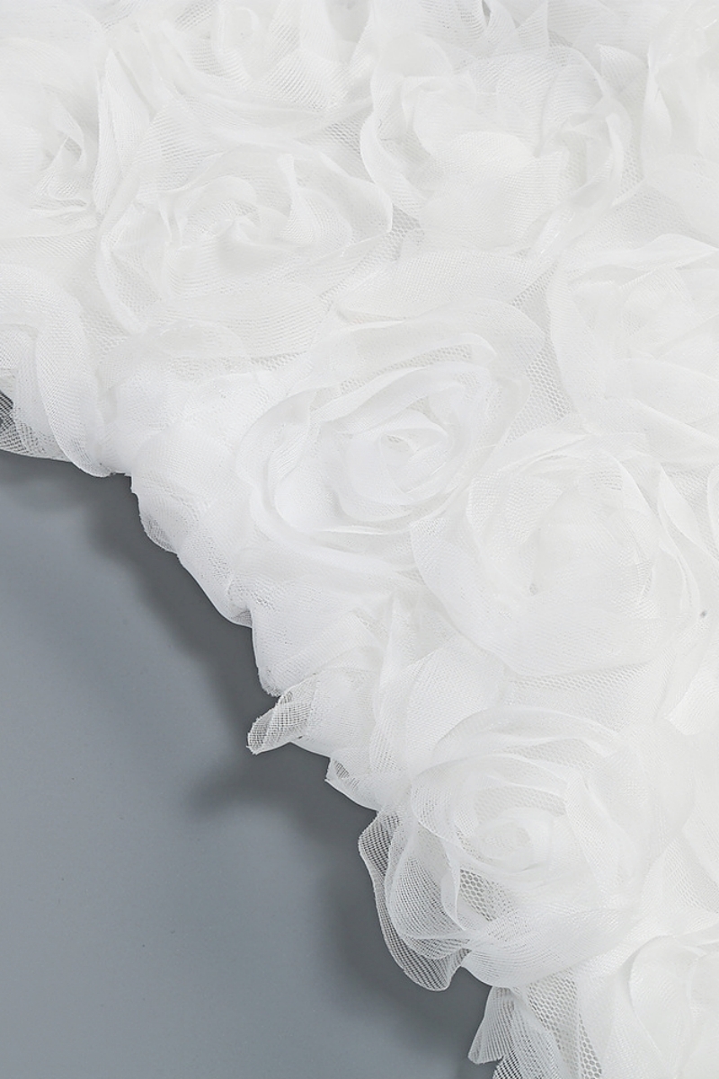 Dorirs Deep V 3D Floral Maxi Dress