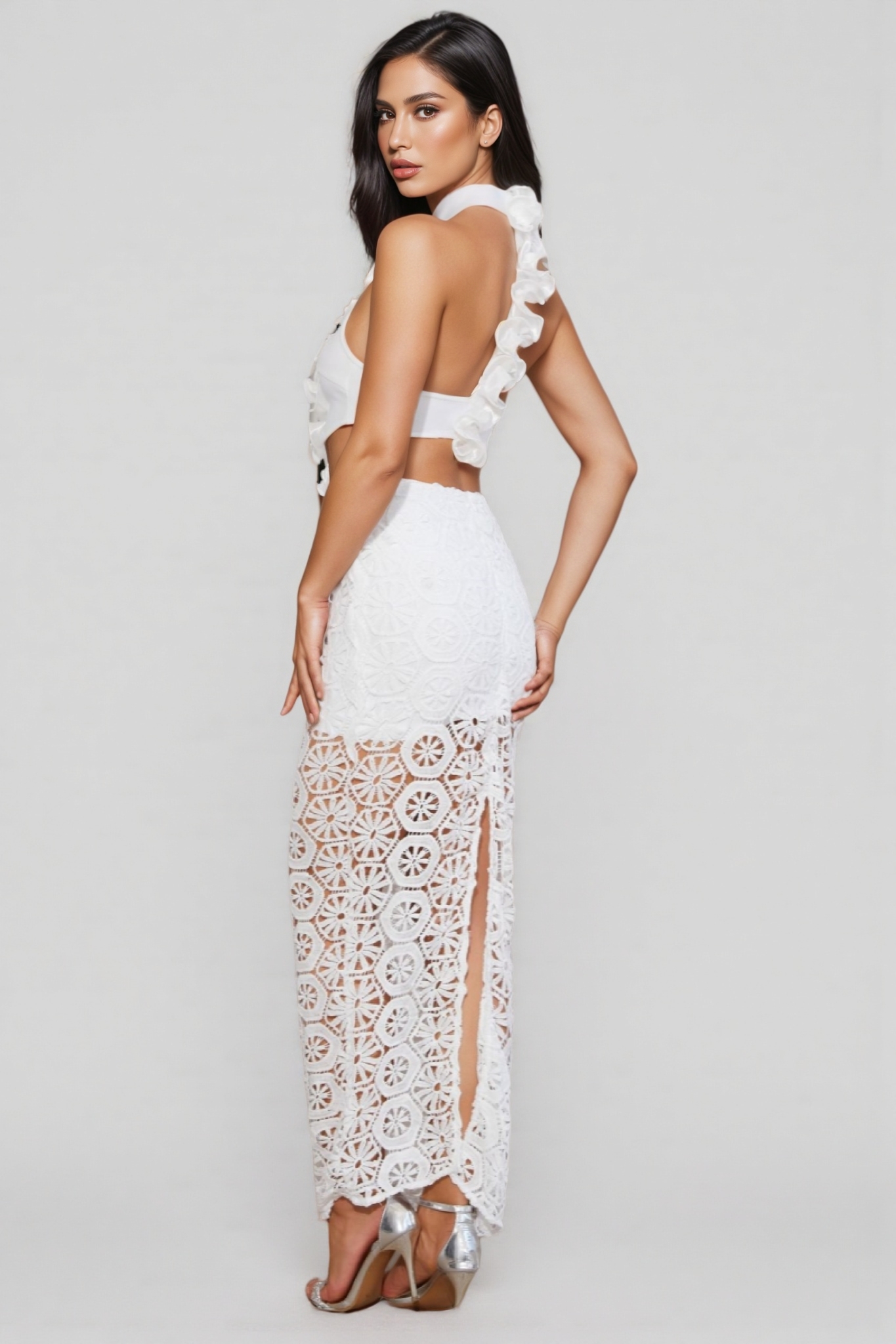 Vedilk 3D Lace Openwork Ruffled Maxi Dress